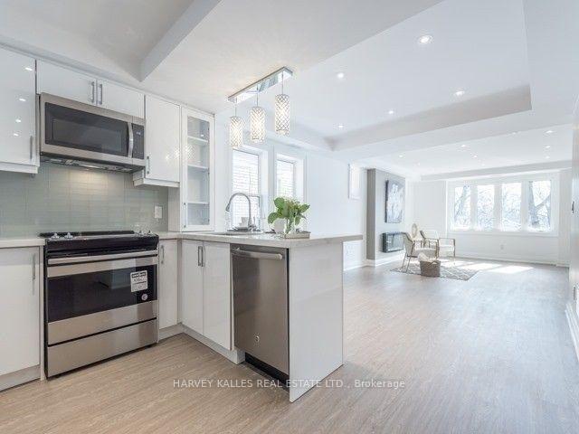 Photo 6 of Unit 4, 52 College View Avenue, Toronto, Yonge-Eglinton — HOMEH