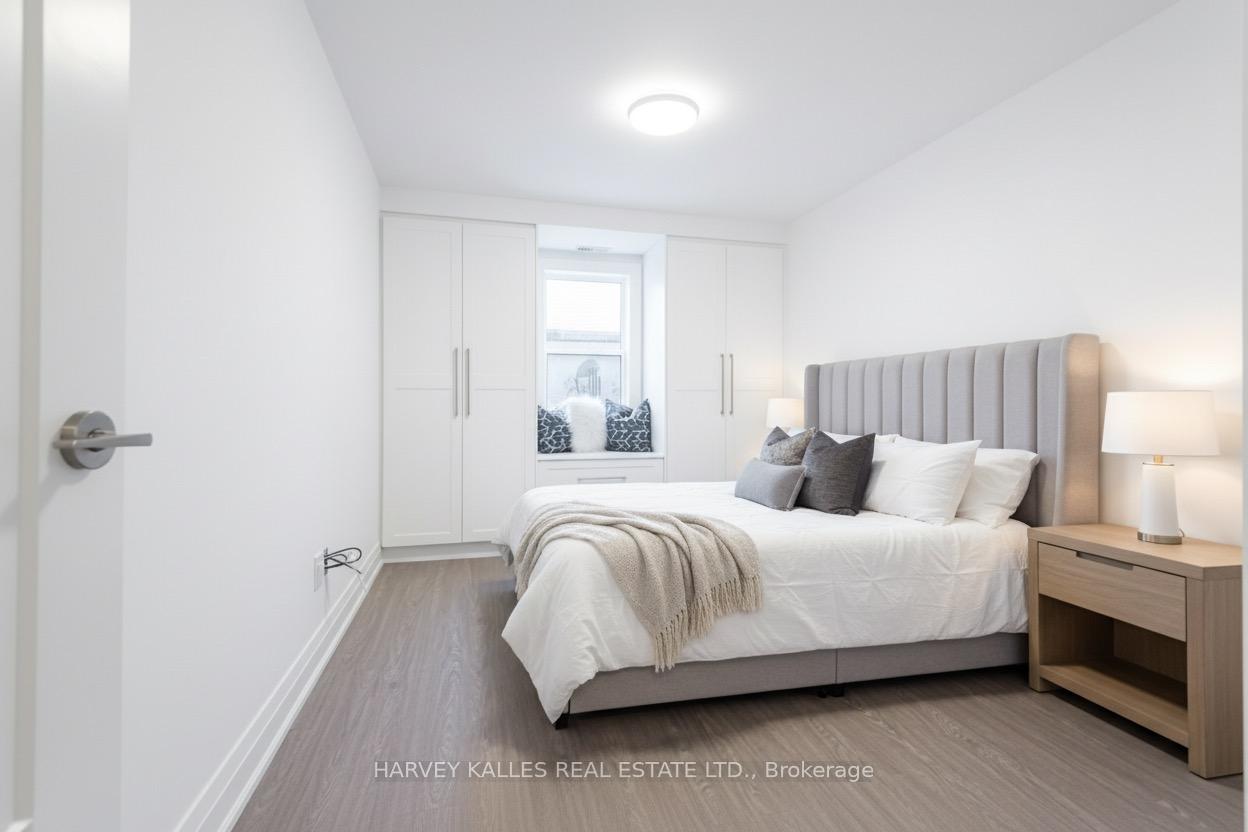 Photo 8 of Unit 4, 52 College View Avenue, Toronto, Yonge-Eglinton — HOMEH