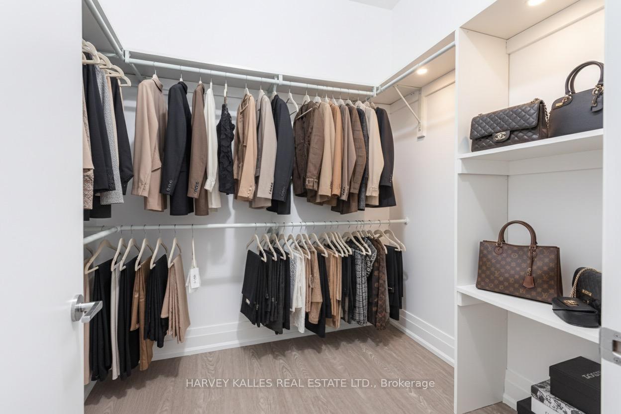 Photo 10 of Unit 4, 52 College View Avenue, Toronto, Yonge-Eglinton — HOMEH