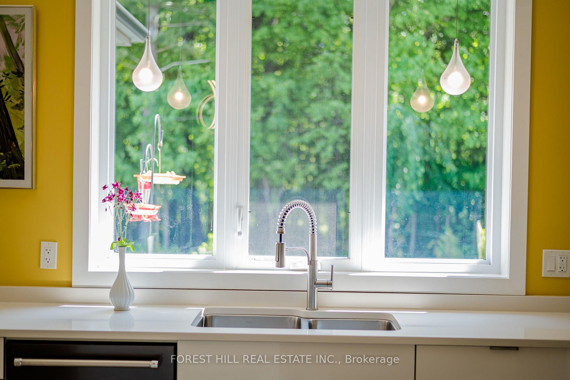 Photo 11 of 156 Elliott Trail, Thames Centre, Thorndale — HOMEH