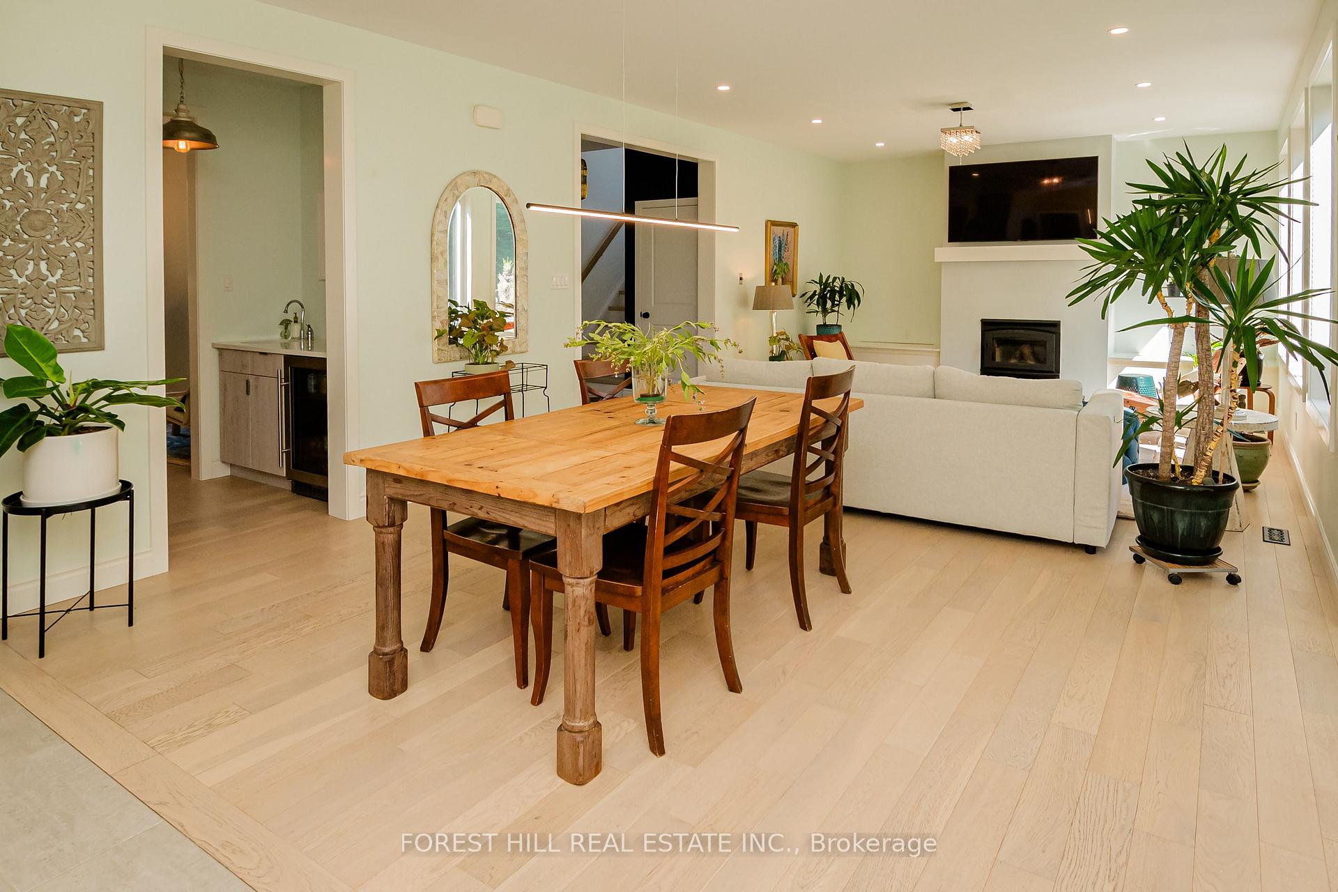 Photo 15 of 156 Elliott Trail, Thames Centre, Thorndale — HOMEH