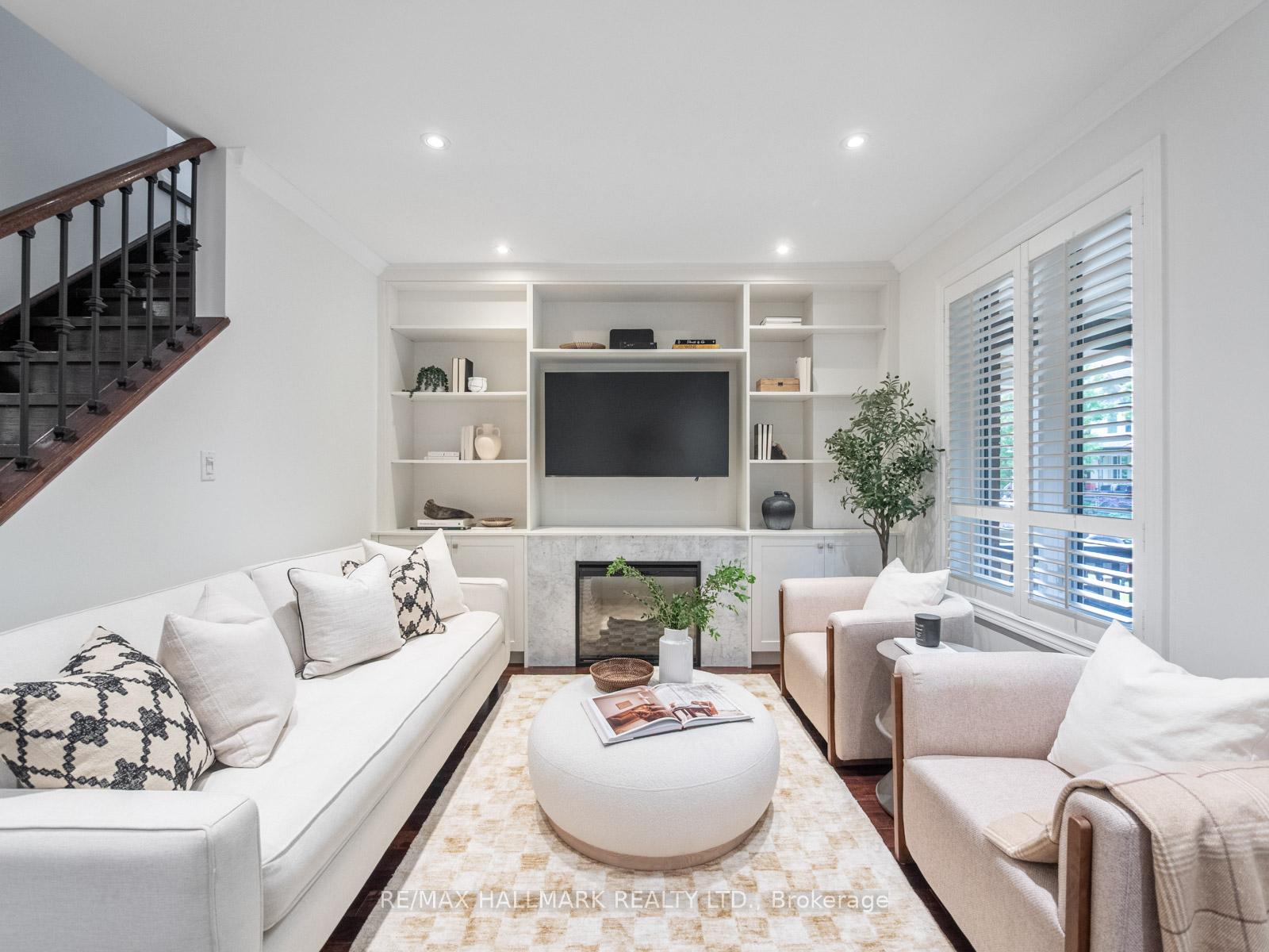 Photo 5 of 29 Dearbourne Avenue, Toronto, North Riverdale — HOMEH