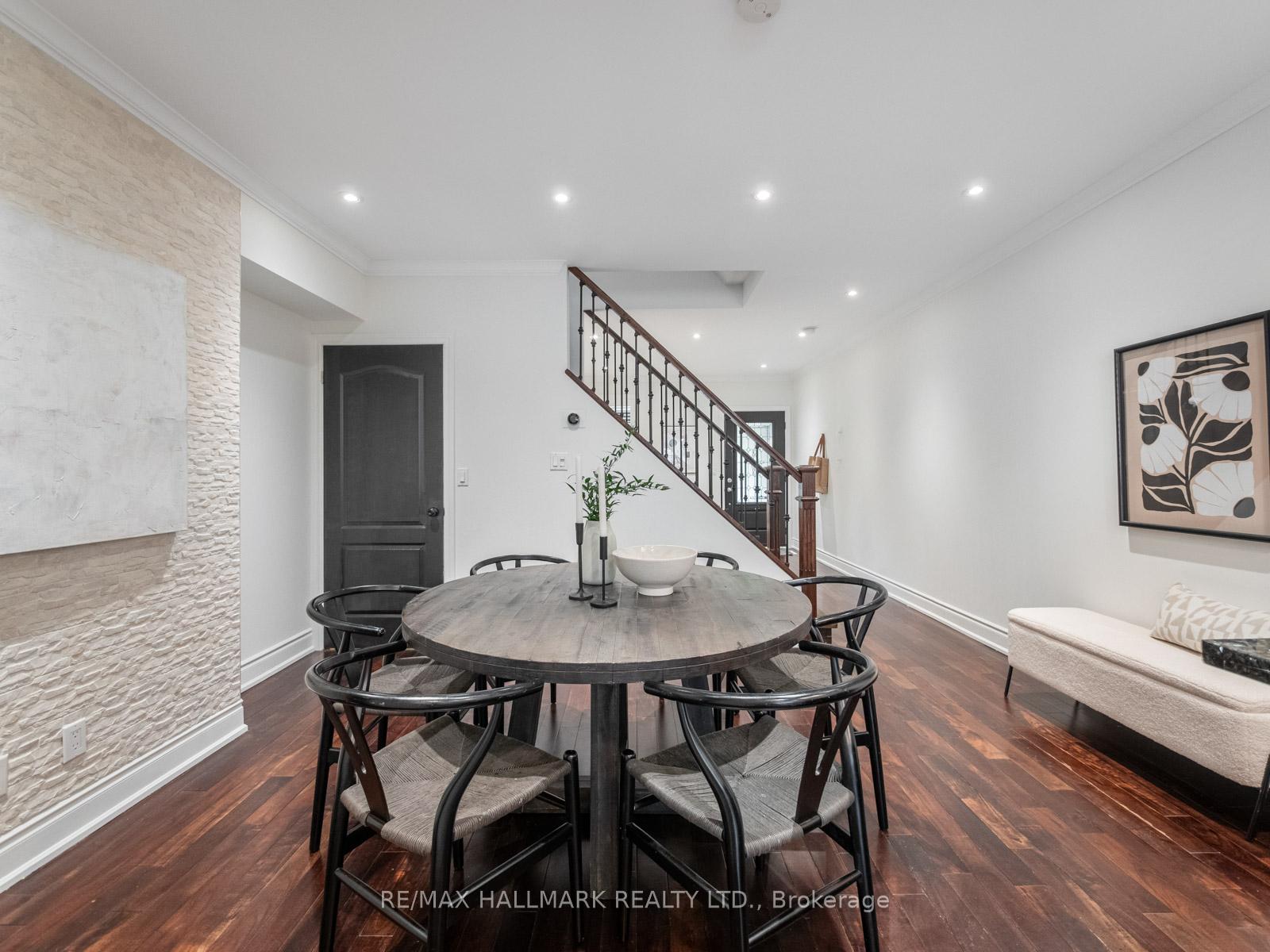 Photo 10 of 29 Dearbourne Avenue, Toronto, North Riverdale — HOMEH