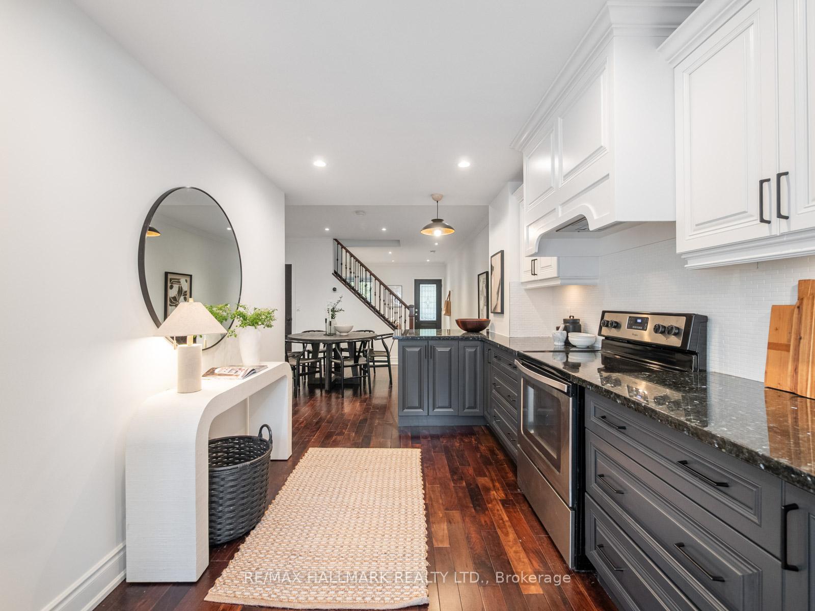 Photo 17 of 29 Dearbourne Avenue, Toronto, North Riverdale — HOMEH