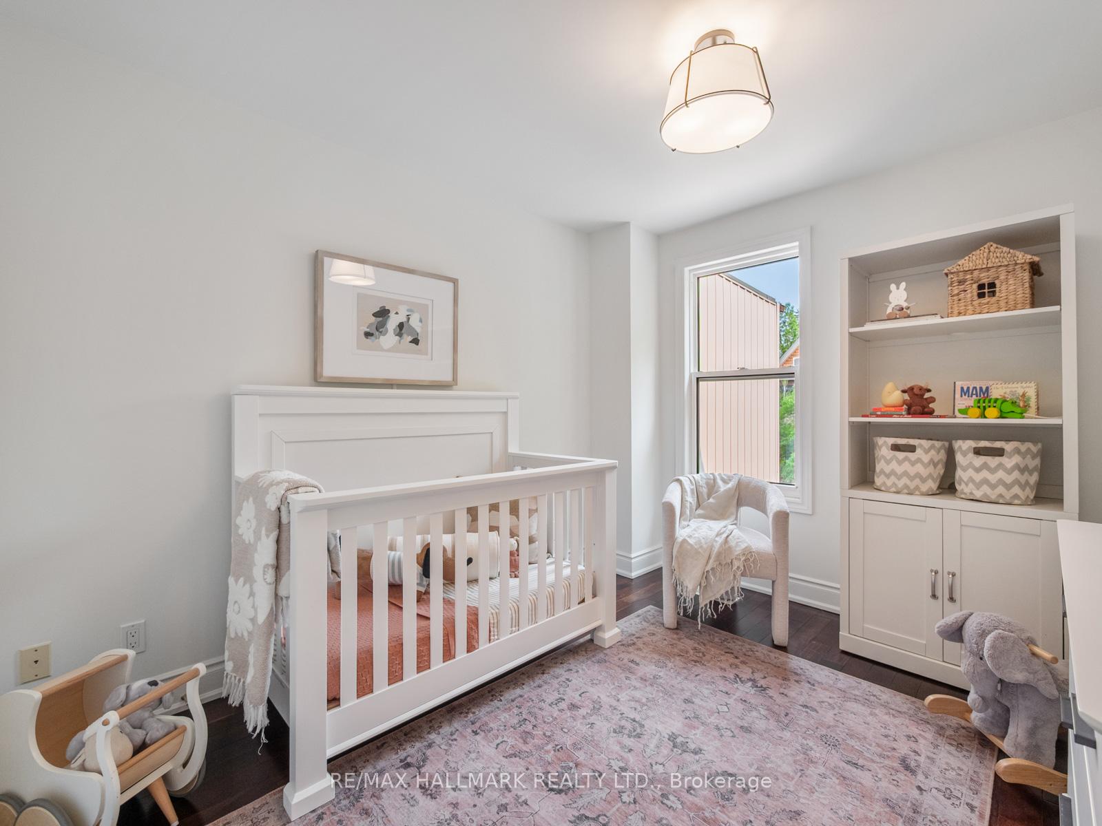 Photo 23 of 29 Dearbourne Avenue, Toronto, North Riverdale — HOMEH