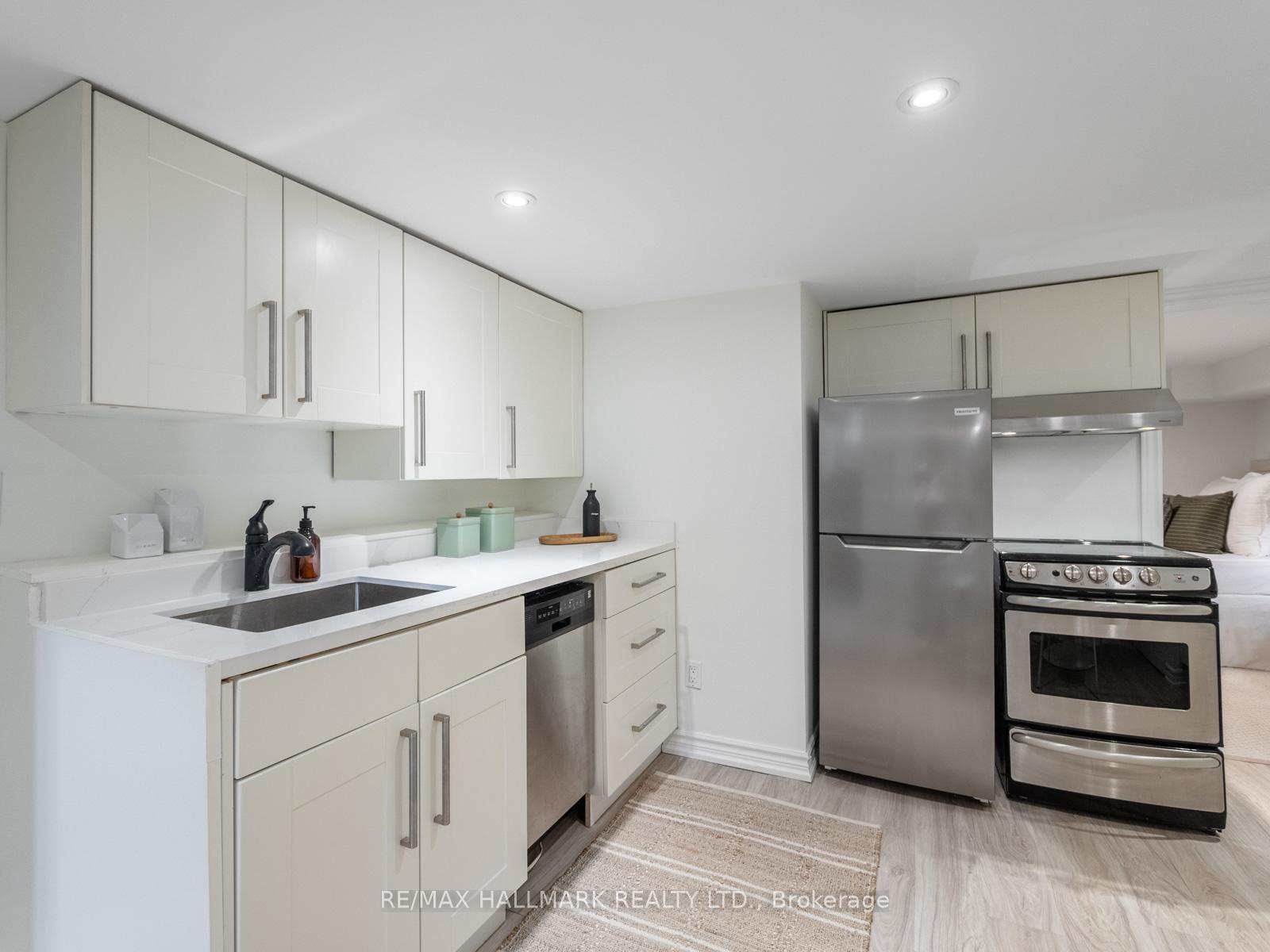 Photo 33 of 29 Dearbourne Avenue, Toronto, North Riverdale — HOMEH