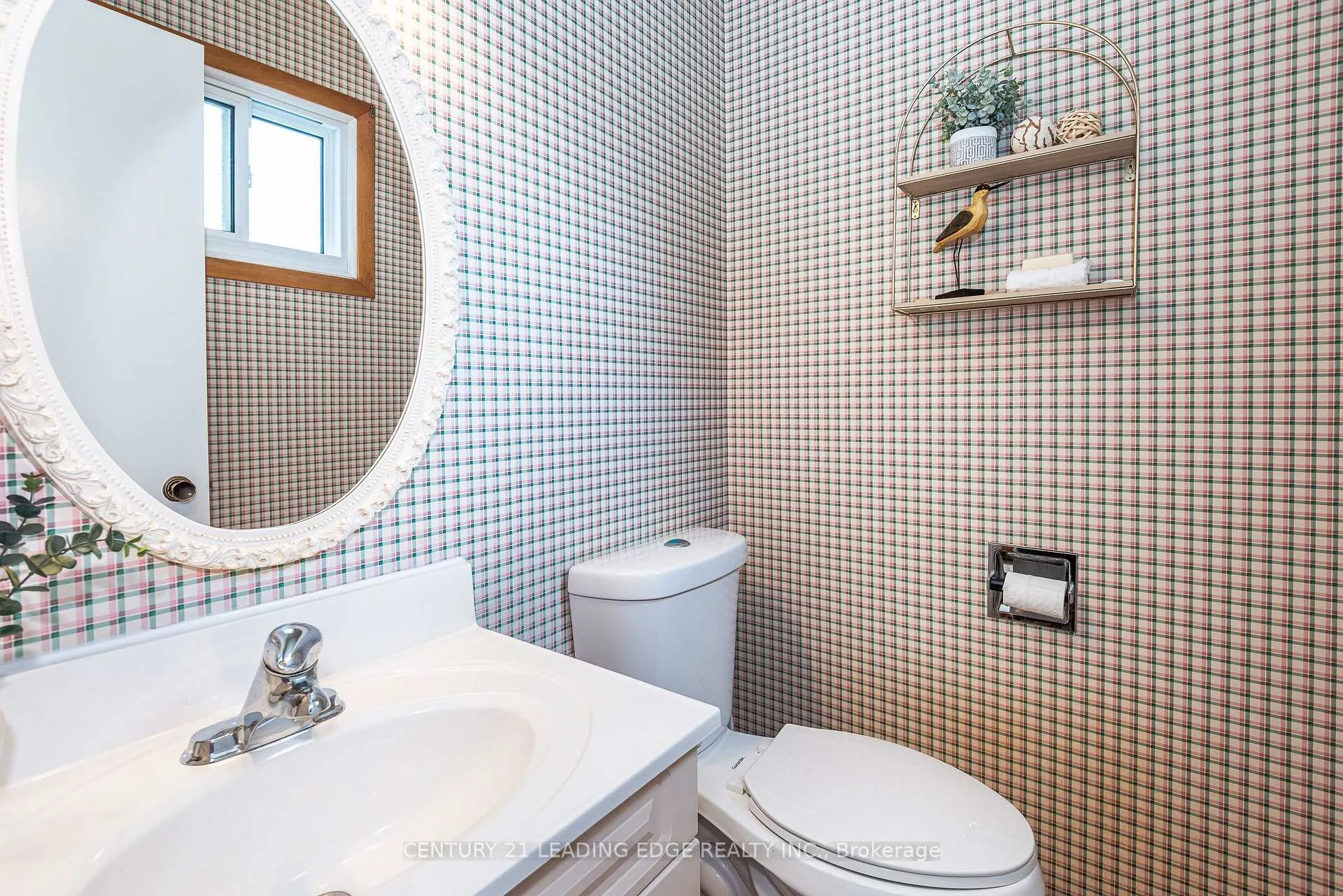 Photo 15 of 60 Wootten Way N, Markham, Markham Village — HOMEH