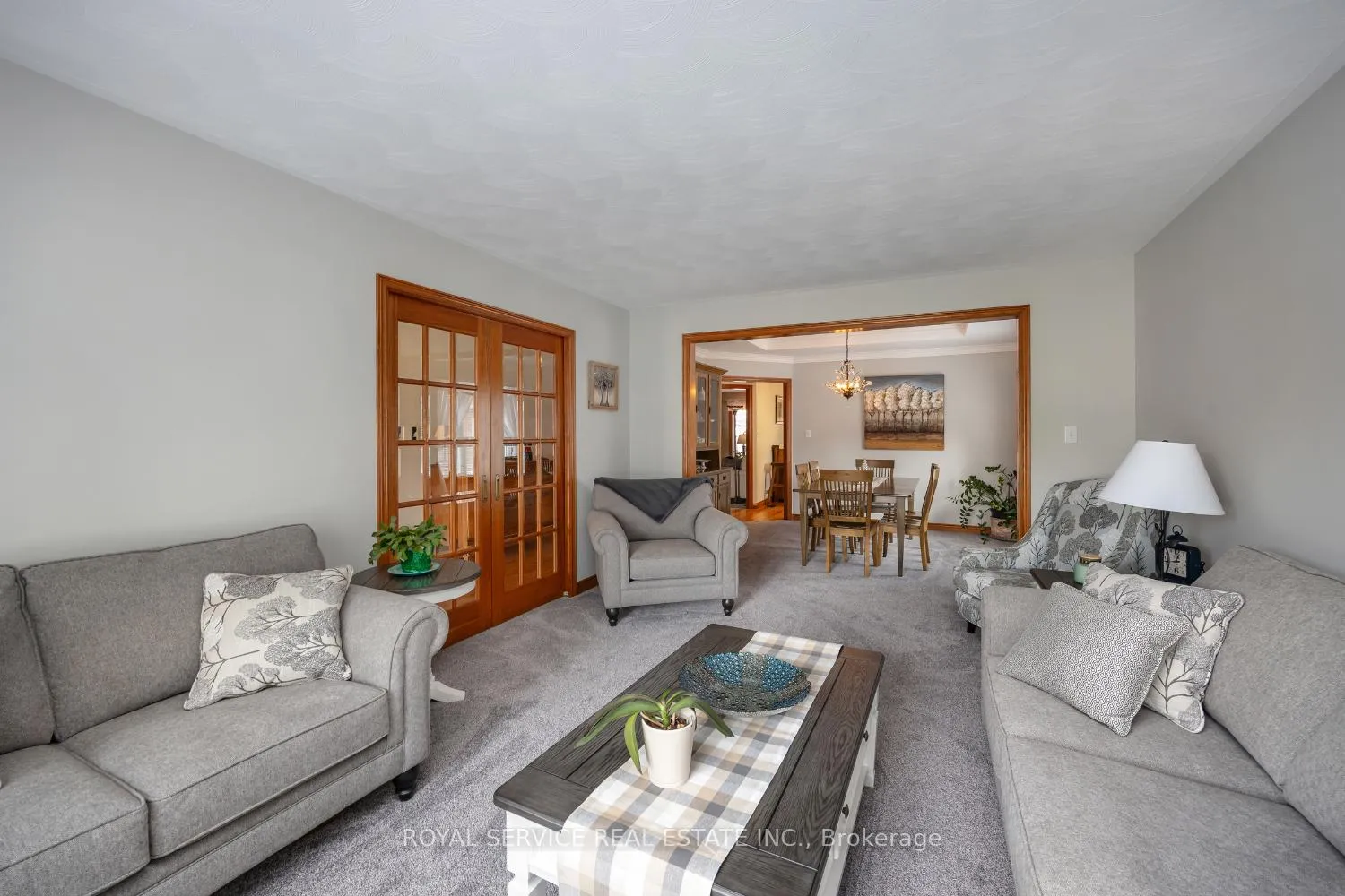 Photo 5 of 1664 Waddell Avenue, Peterborough, Otonabee Ward 1 — HOMEH