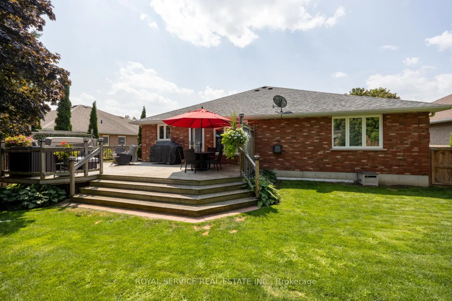 Photo 38 of 1664 Waddell Avenue, Peterborough, Otonabee Ward 1 — HOMEH