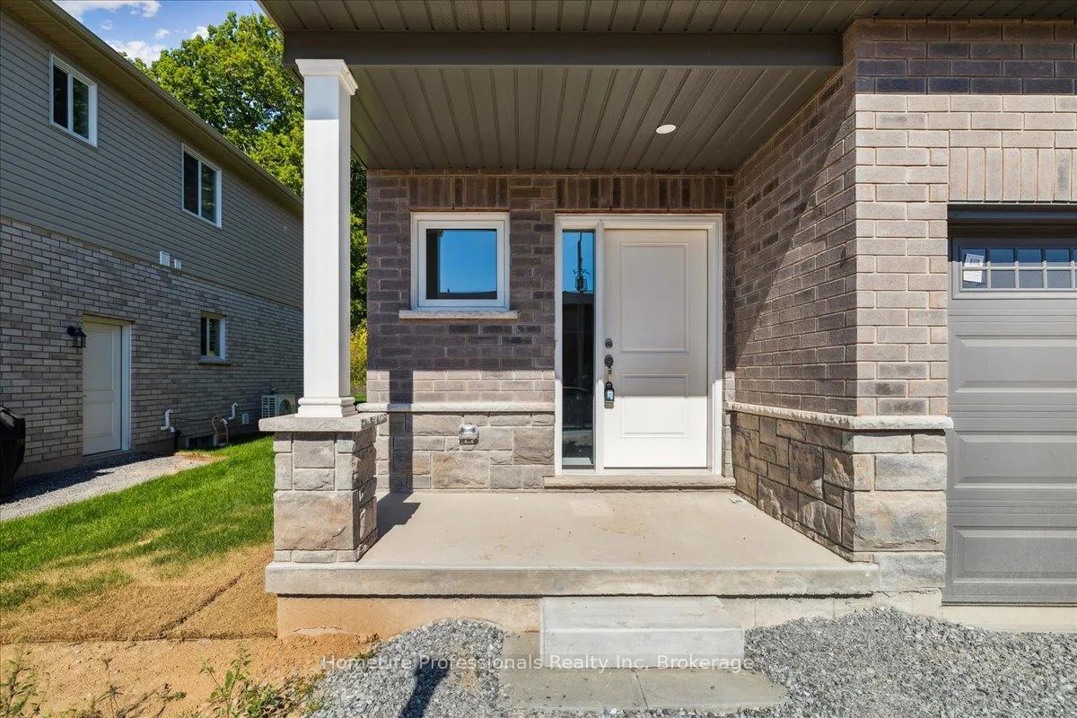 Photo 4 of 91 Wilson Drive, Thorold, Hurricane/Merrittville — HOMEH