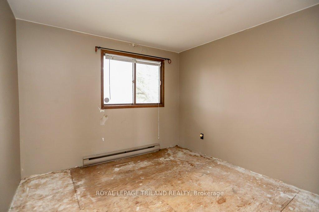 Photo 12 of 4578 Putnam Road, Thames Centre, Crampton — HOMEH