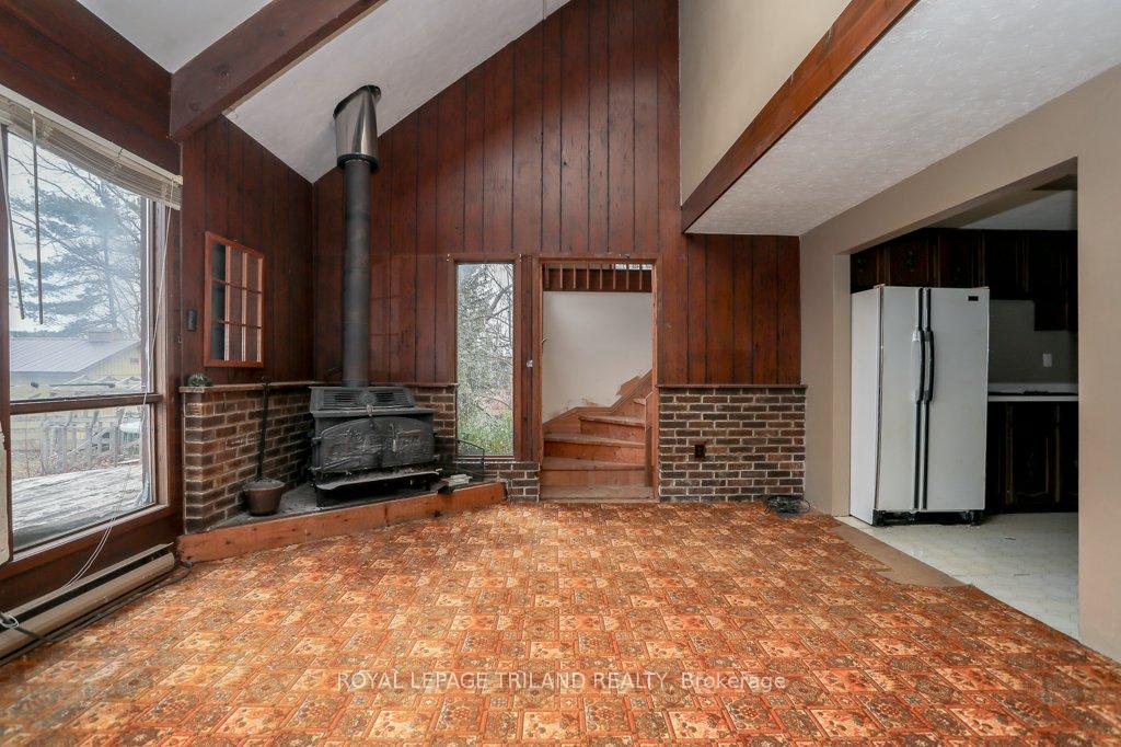 Photo 14 of 4578 Putnam Road, Thames Centre, Crampton — HOMEH