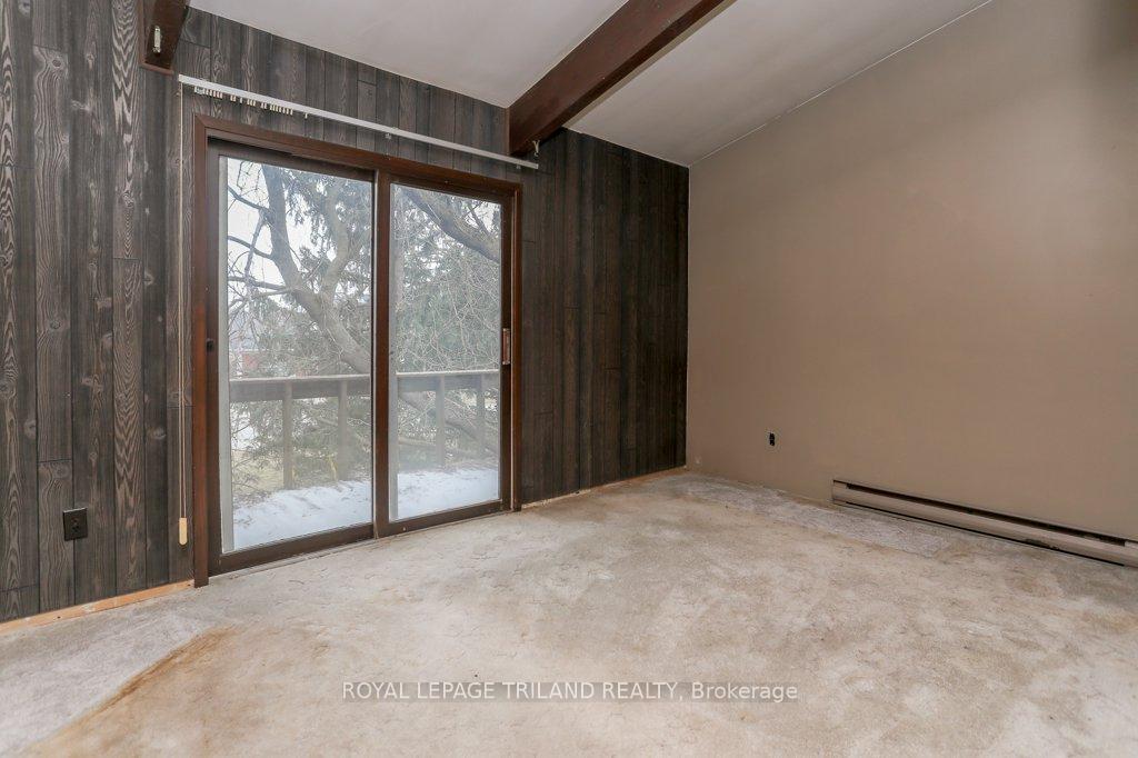 Photo 21 of 4578 Putnam Road, Thames Centre, Crampton — HOMEH