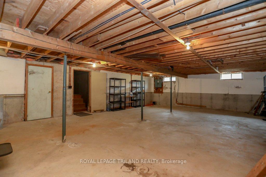 Photo 34 of 4578 Putnam Road, Thames Centre, Crampton — HOMEH