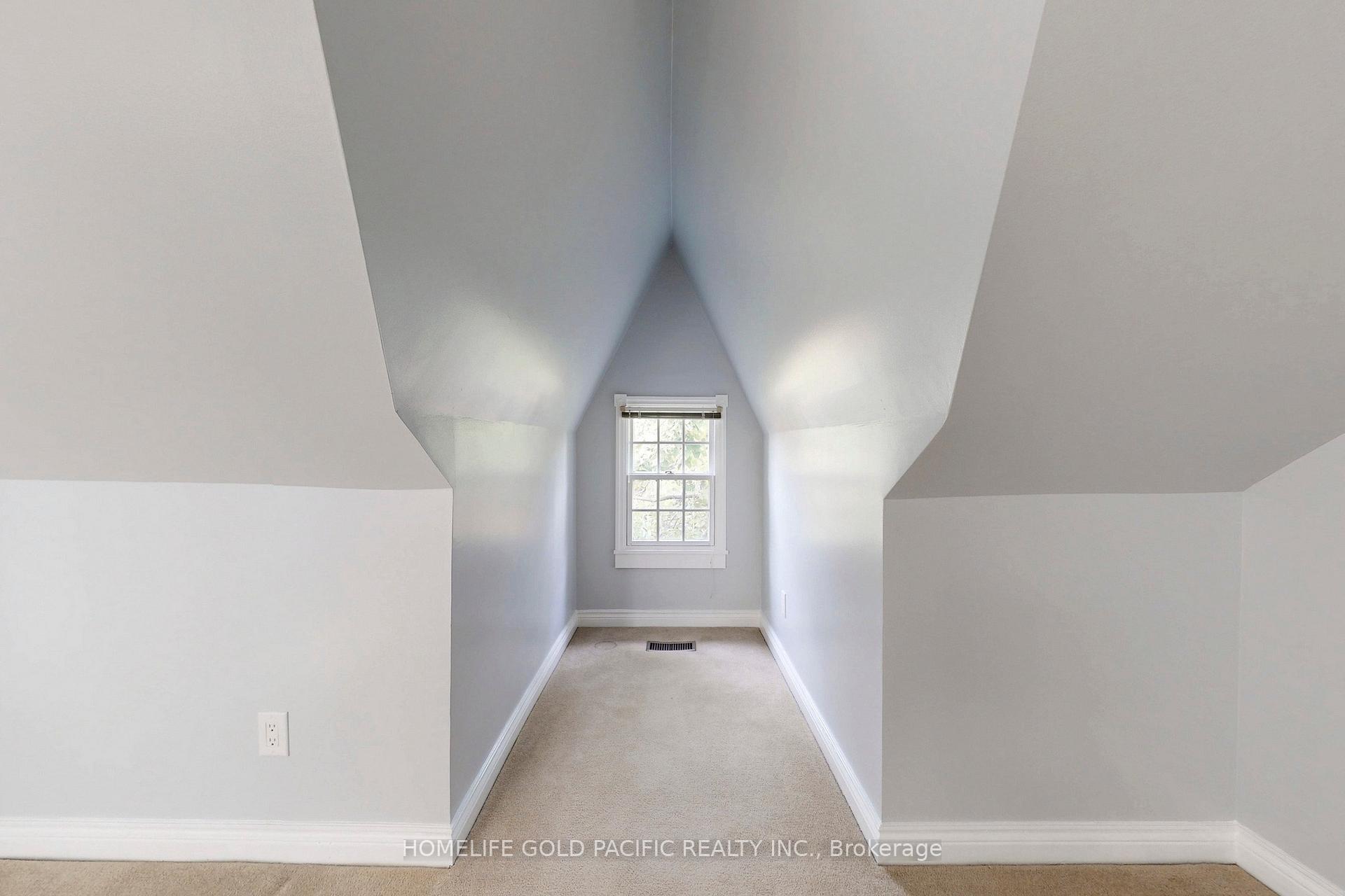 Photo 37 of 129A Winchester Street, Toronto, Cabbagetown-South St. James Town — HOMEH