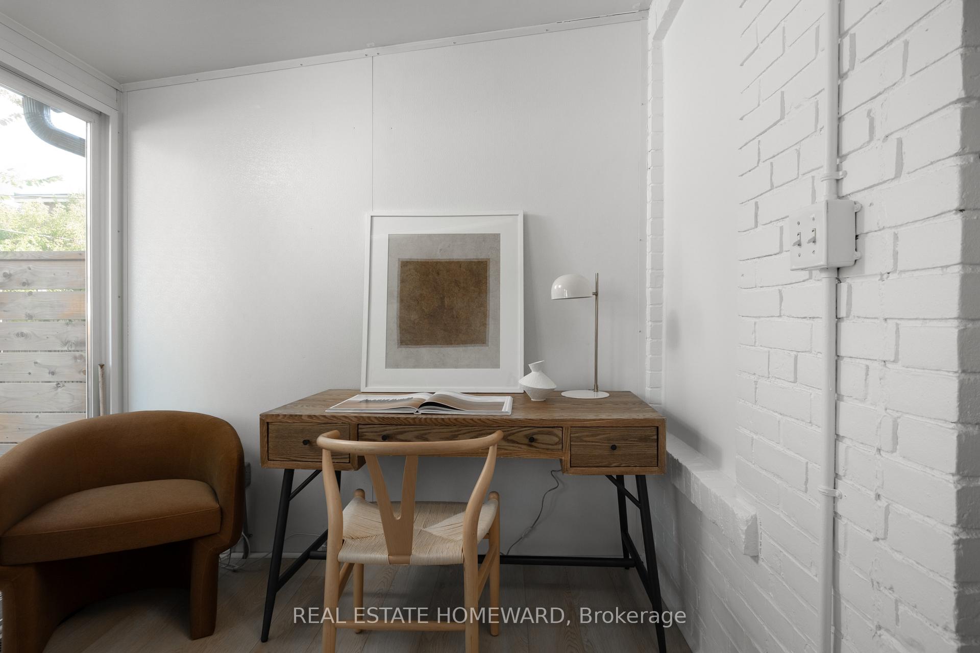 Photo 14 of 674 Sammon Avenue, Toronto, Danforth Village-East York — HOMEH