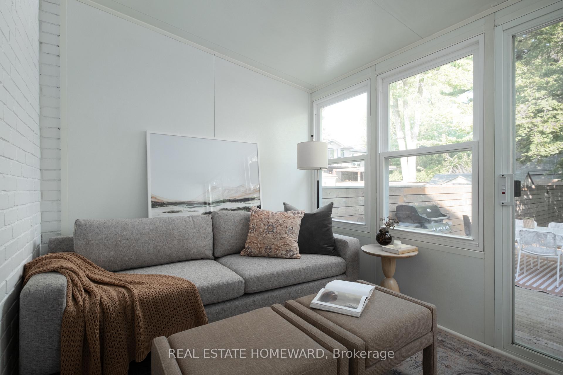 Photo 15 of 674 Sammon Avenue, Toronto, Danforth Village-East York — HOMEH