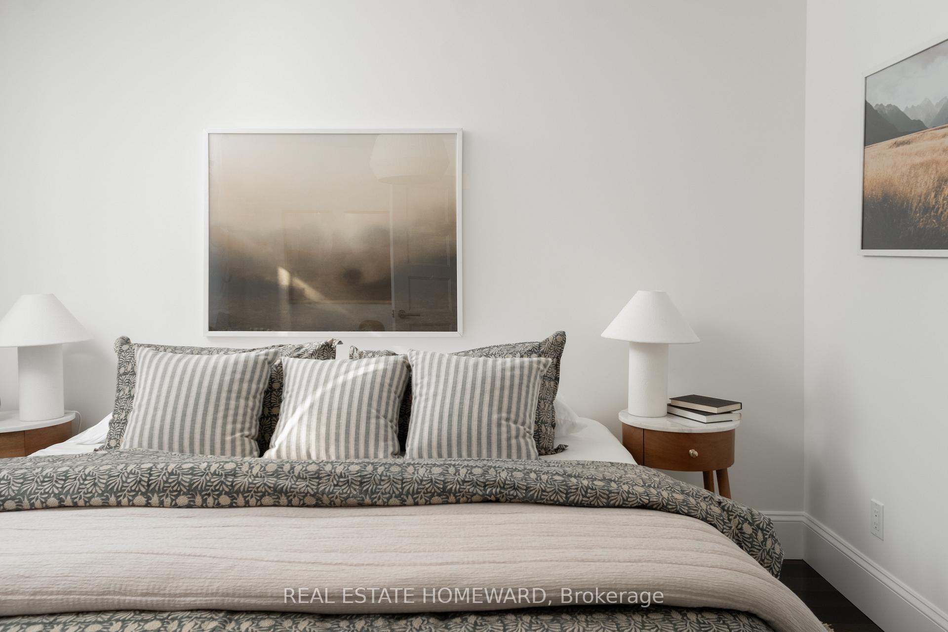 Photo 19 of 674 Sammon Avenue, Toronto, Danforth Village-East York — HOMEH