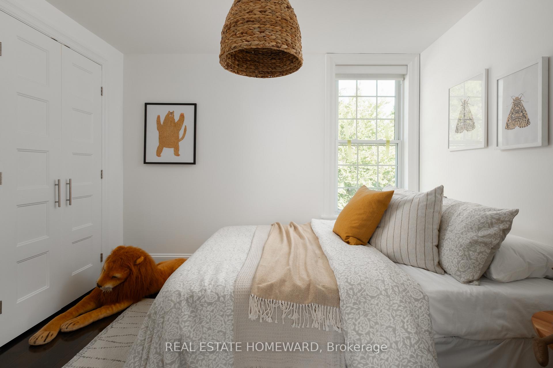 Photo 23 of 674 Sammon Avenue, Toronto, Danforth Village-East York — HOMEH