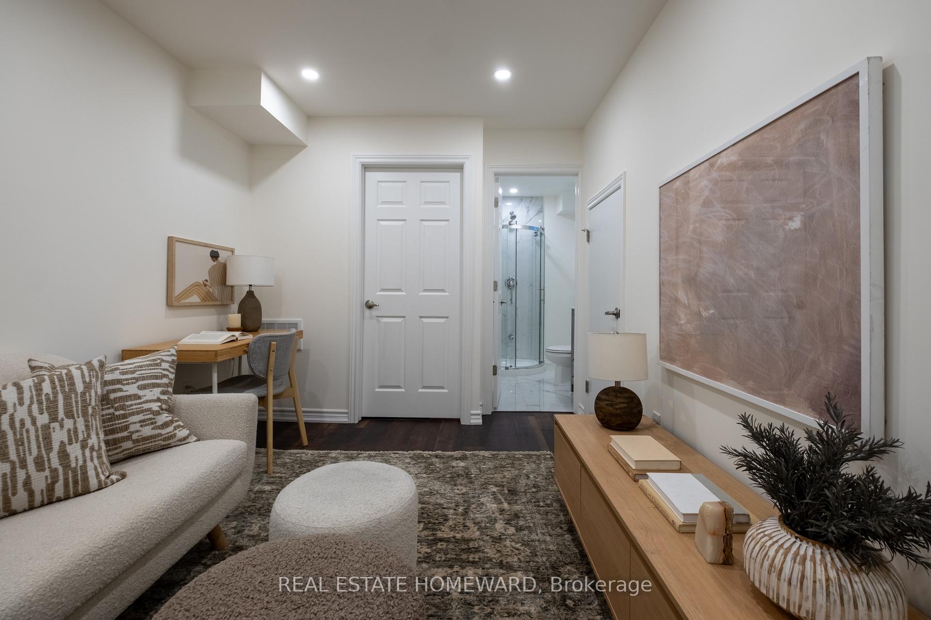 Photo 30 of 674 Sammon Avenue, Toronto, Danforth Village-East York — HOMEH