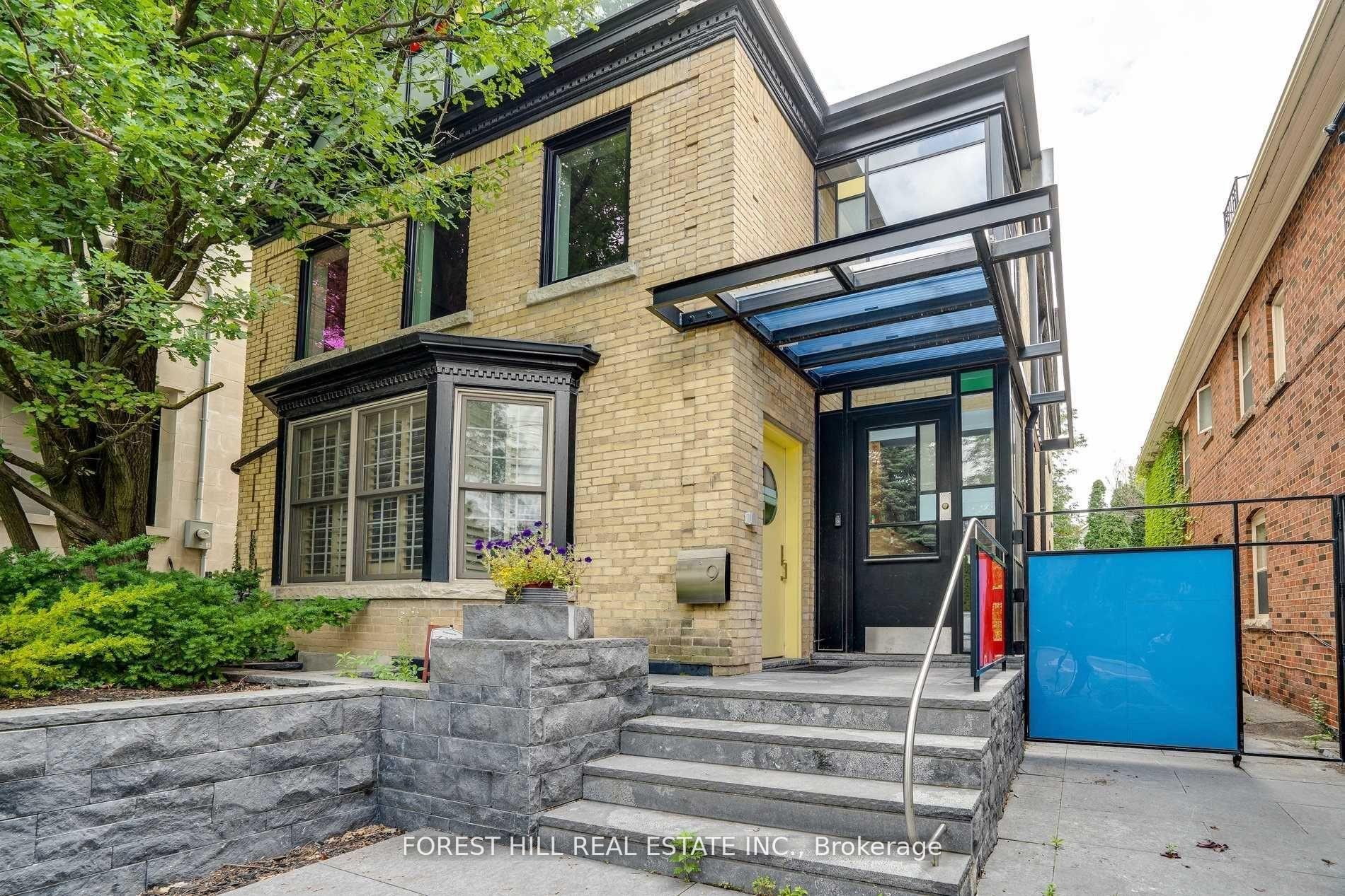 Front of Unit Lower, 9 Coulson Avenue