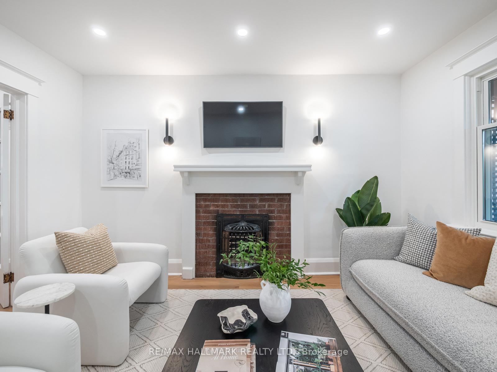 Photo 7 of 48 Millbrook Crescent, Toronto, North Riverdale — HOMEH