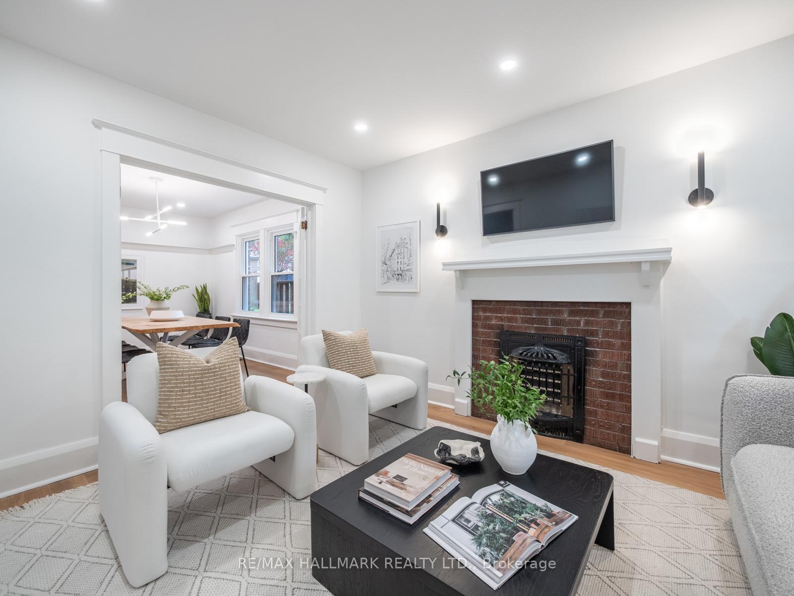 Photo 8 of 48 Millbrook Crescent, Toronto, North Riverdale — HOMEH