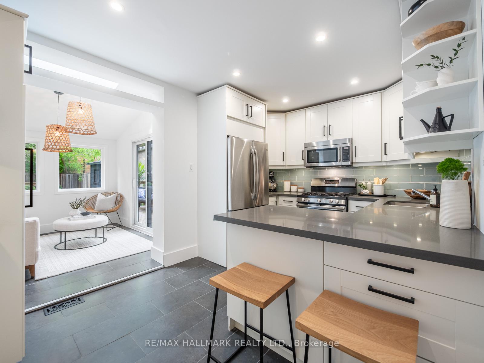 Photo 12 of 48 Millbrook Crescent, Toronto, North Riverdale — HOMEH