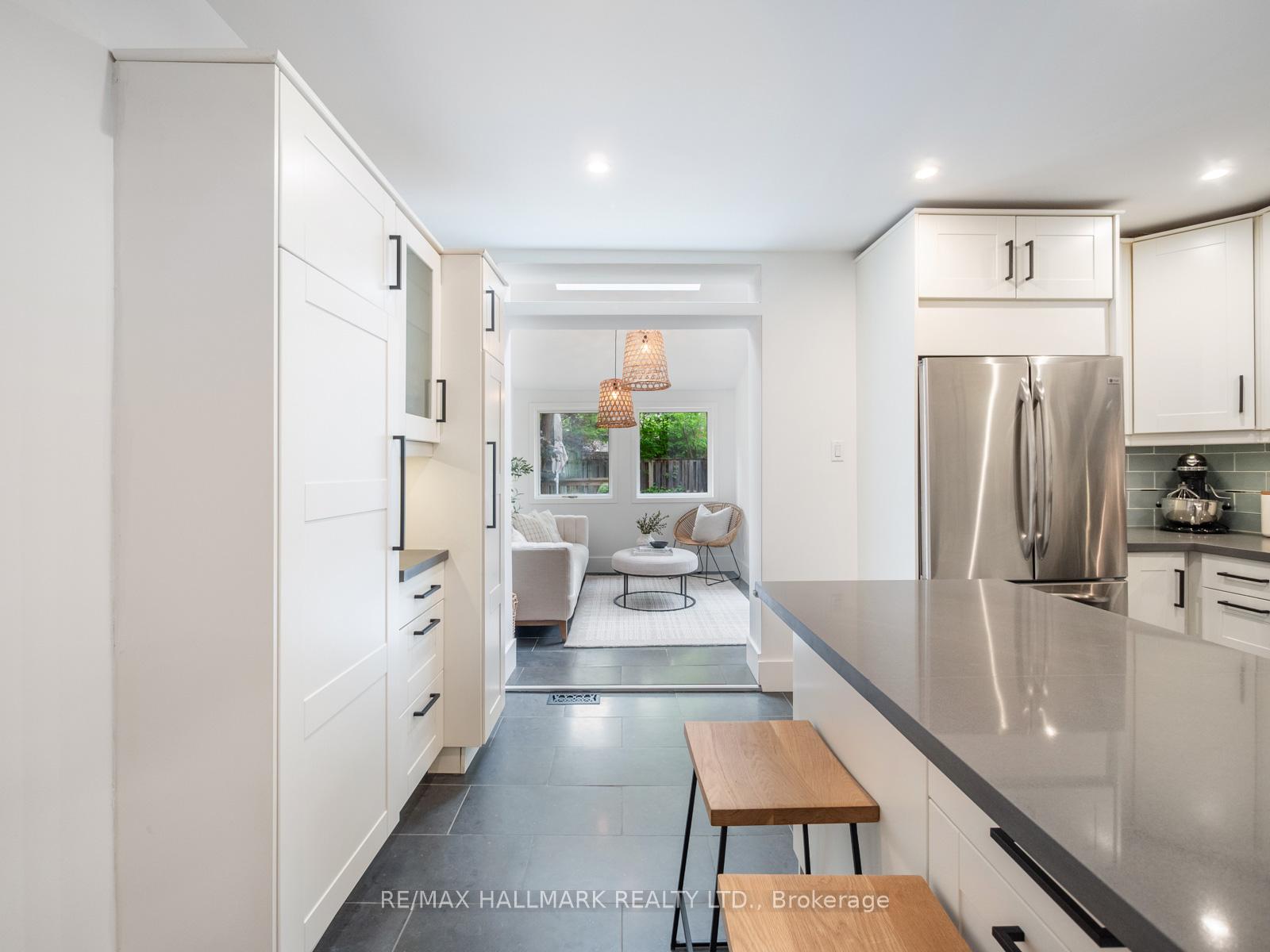Photo 13 of 48 Millbrook Crescent, Toronto, North Riverdale — HOMEH