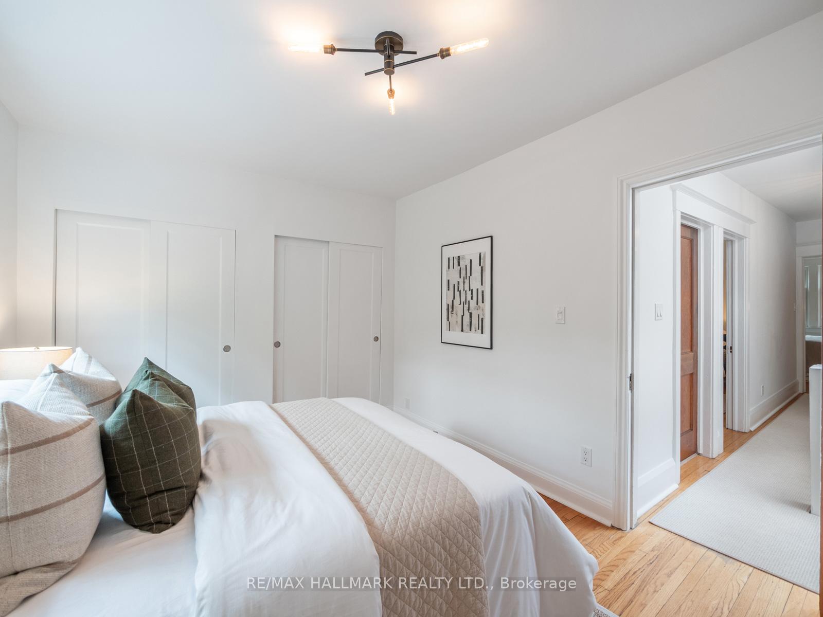 Photo 27 of 48 Millbrook Crescent, Toronto, North Riverdale — HOMEH