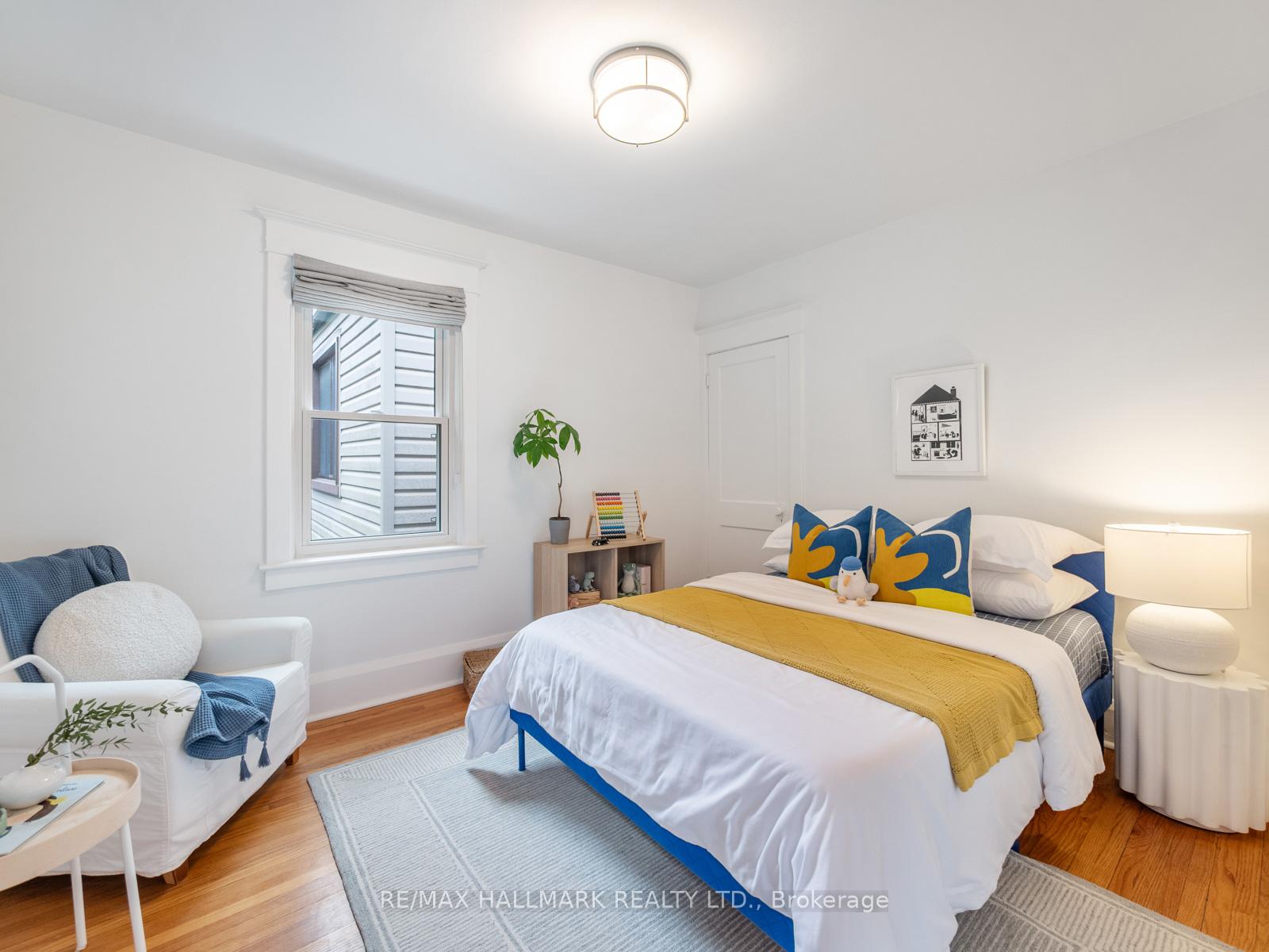 Photo 28 of 48 Millbrook Crescent, Toronto, North Riverdale — HOMEH