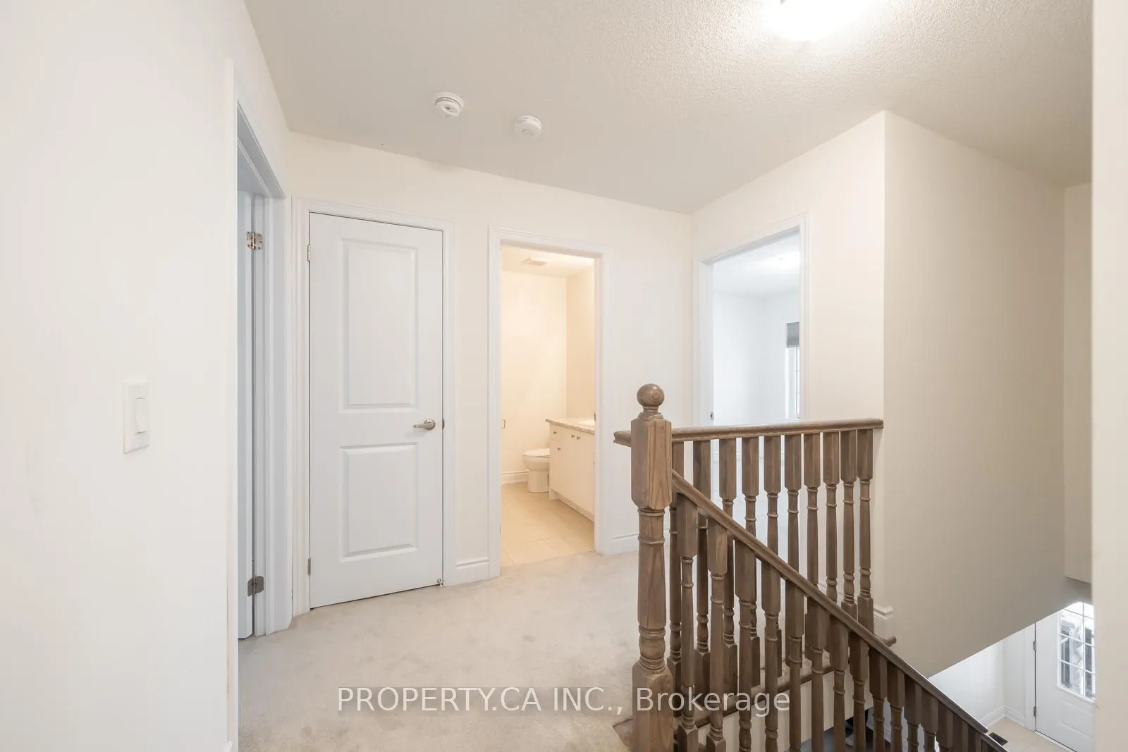 Photo 16 of 63 Central Square Boulevard, Wasaga Beach — HOMEH