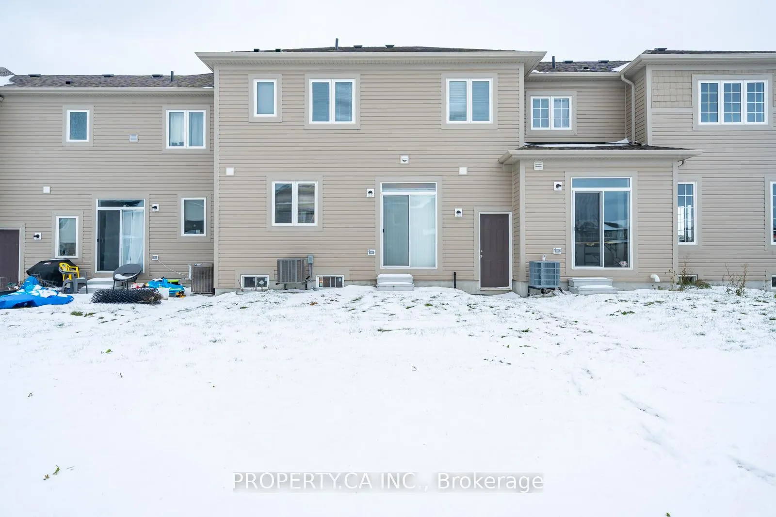 Photo 36 of 63 Central Square Boulevard, Wasaga Beach — HOMEH