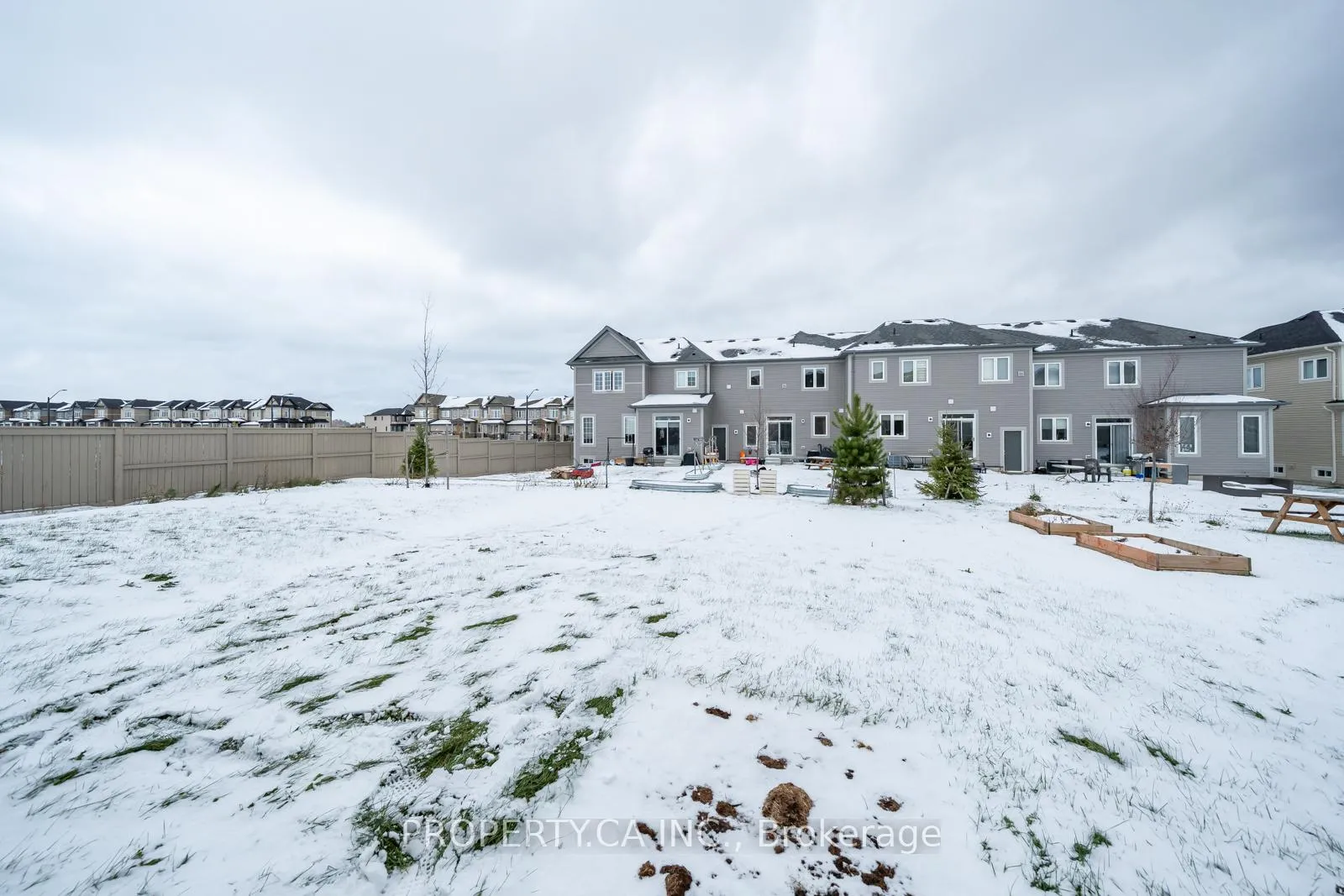 Photo 37 of 63 Central Square Boulevard, Wasaga Beach — HOMEH