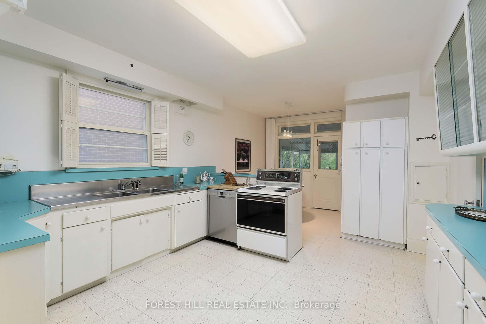 Photo 11 of 65 Heathdale Road, Toronto, Humewood-Cedarvale — HOMEH