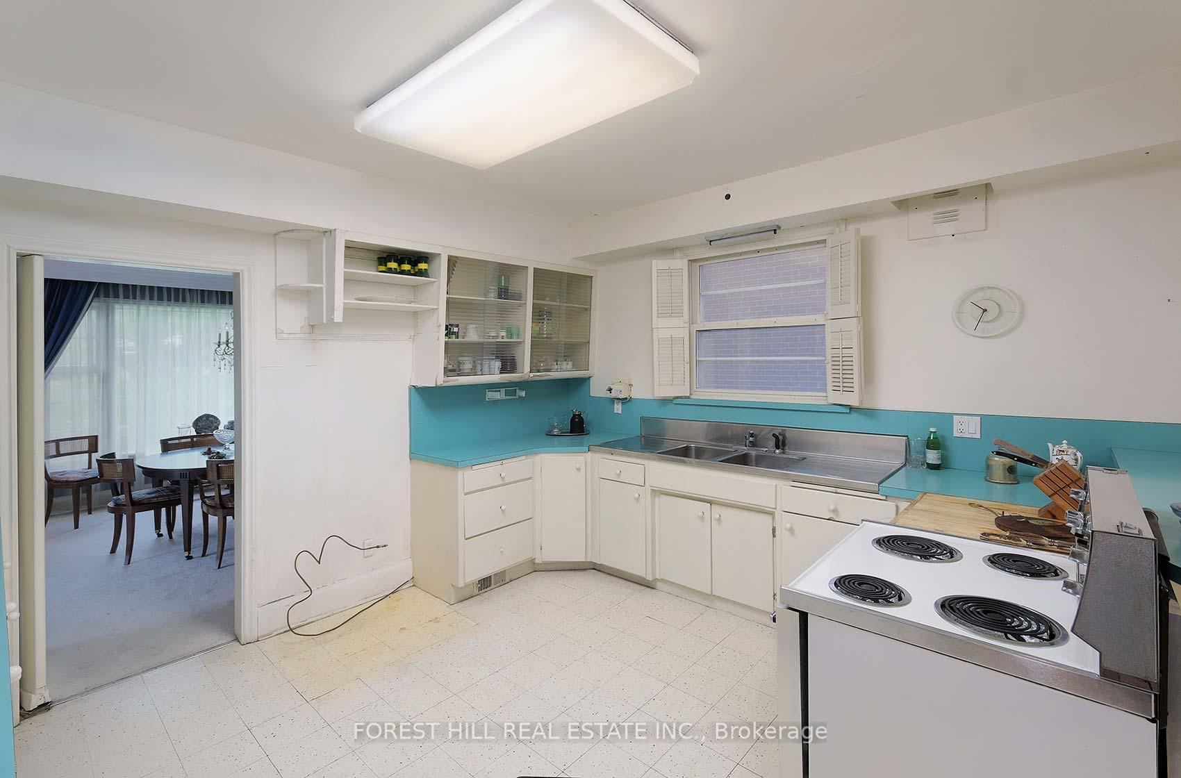 Photo 12 of 65 Heathdale Road, Toronto, Humewood-Cedarvale — HOMEH