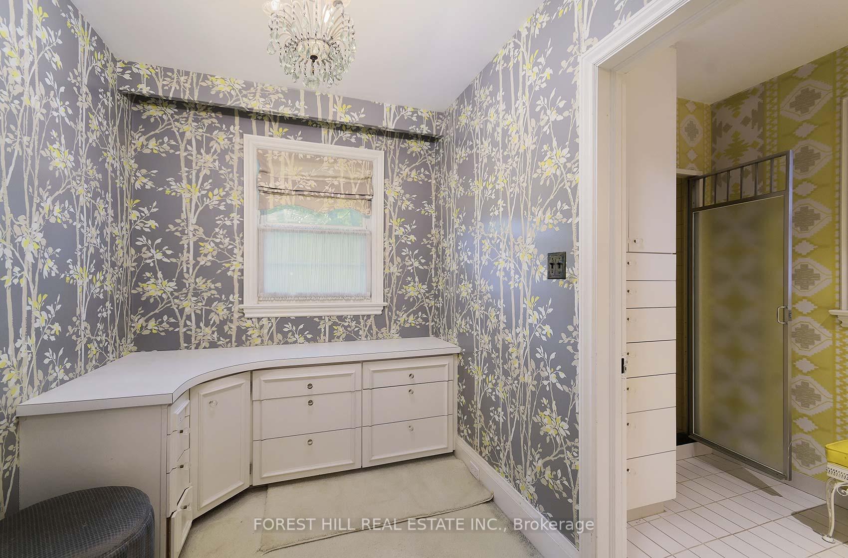 Photo 21 of 65 Heathdale Road, Toronto, Humewood-Cedarvale — HOMEH