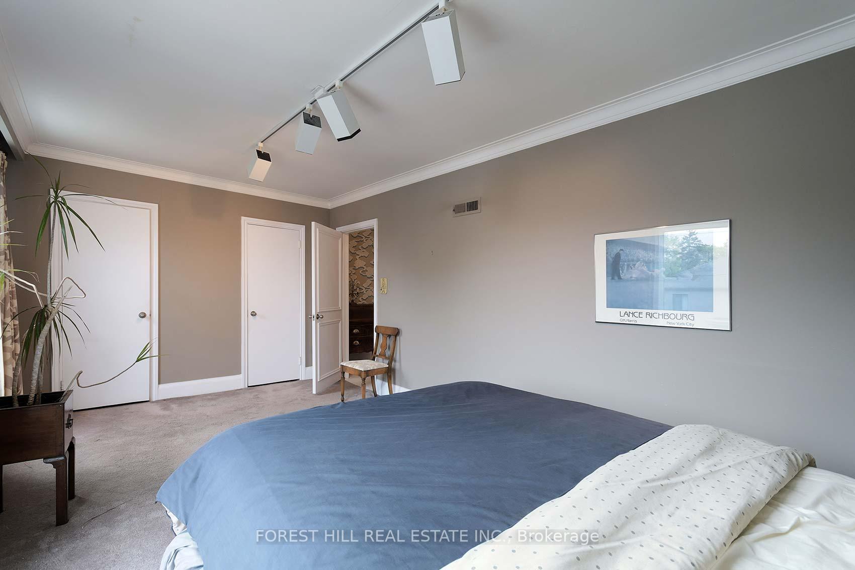 Photo 26 of 65 Heathdale Road, Toronto, Humewood-Cedarvale — HOMEH