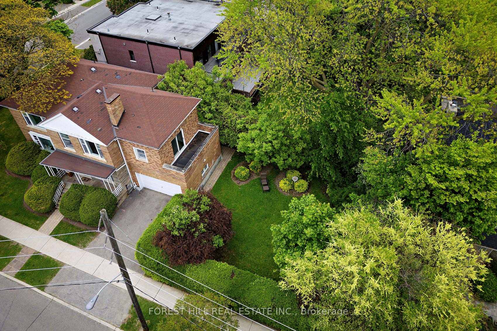 Photo 33 of 65 Heathdale Road, Toronto, Humewood-Cedarvale — HOMEH