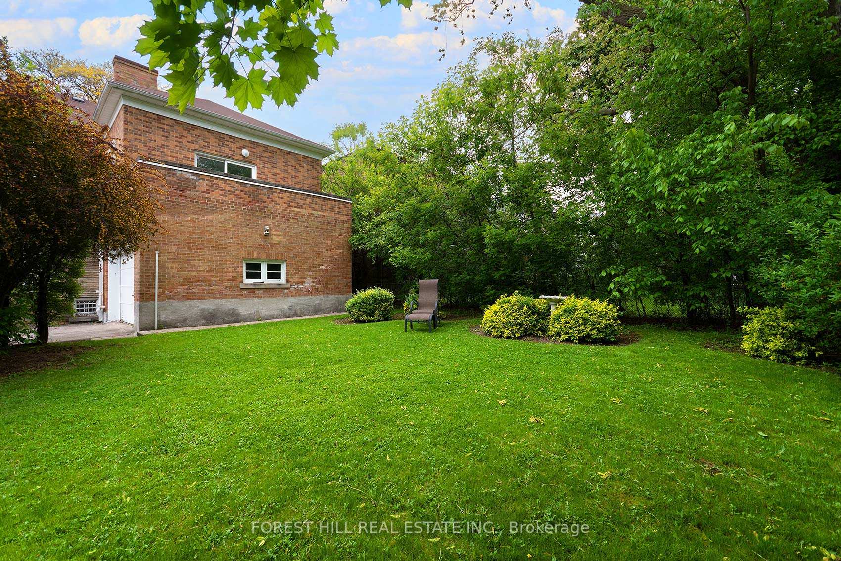 Photo 36 of 65 Heathdale Road, Toronto, Humewood-Cedarvale — HOMEH