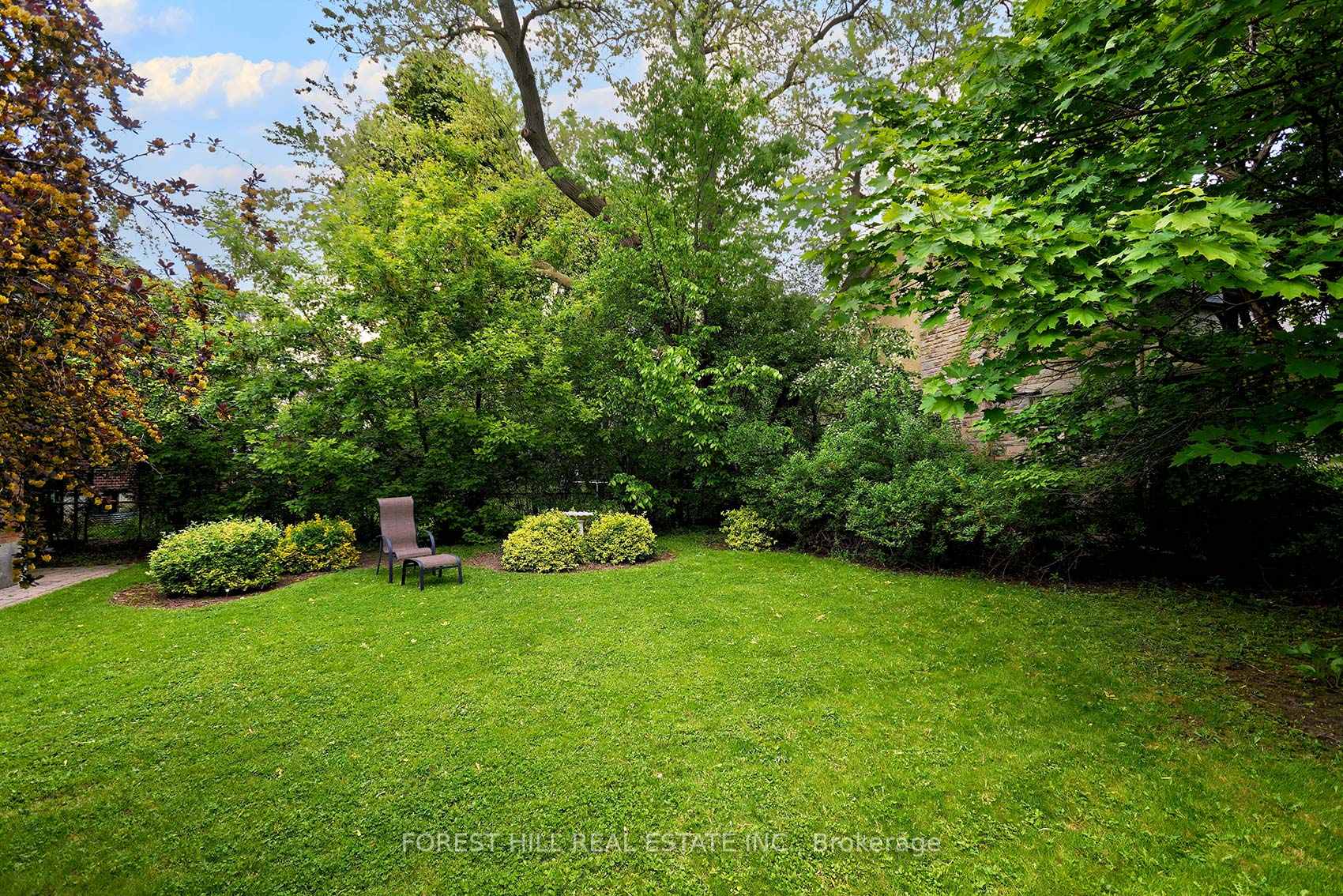 Photo 37 of 65 Heathdale Road, Toronto, Humewood-Cedarvale — HOMEH