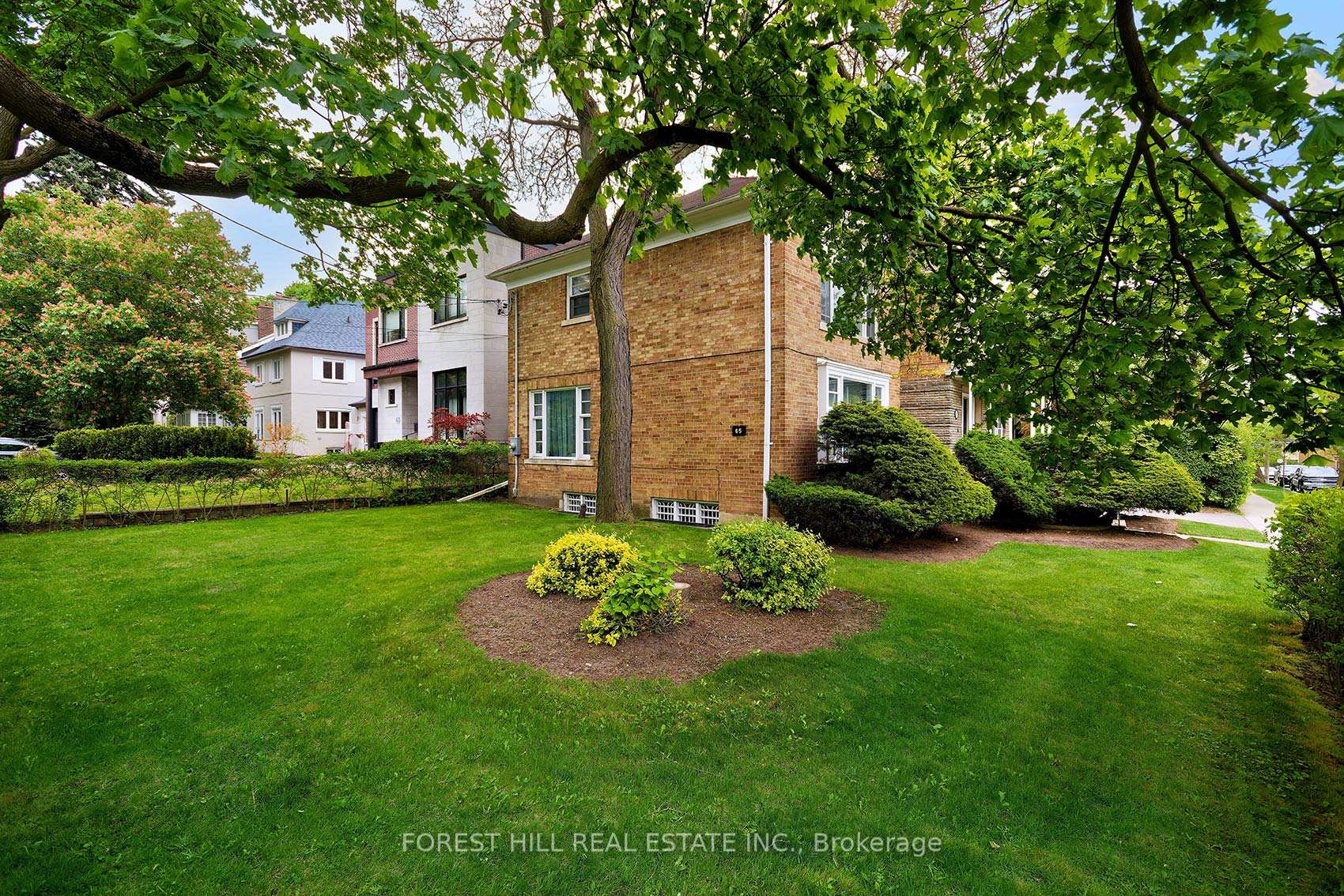 Photo 39 of 65 Heathdale Road, Toronto, Humewood-Cedarvale — HOMEH