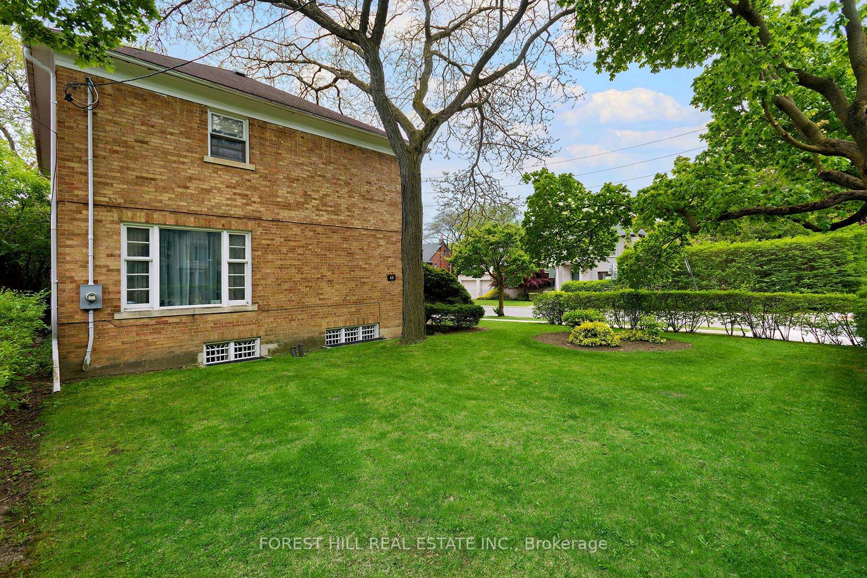 Photo 41 of 65 Heathdale Road, Toronto, Humewood-Cedarvale — HOMEH