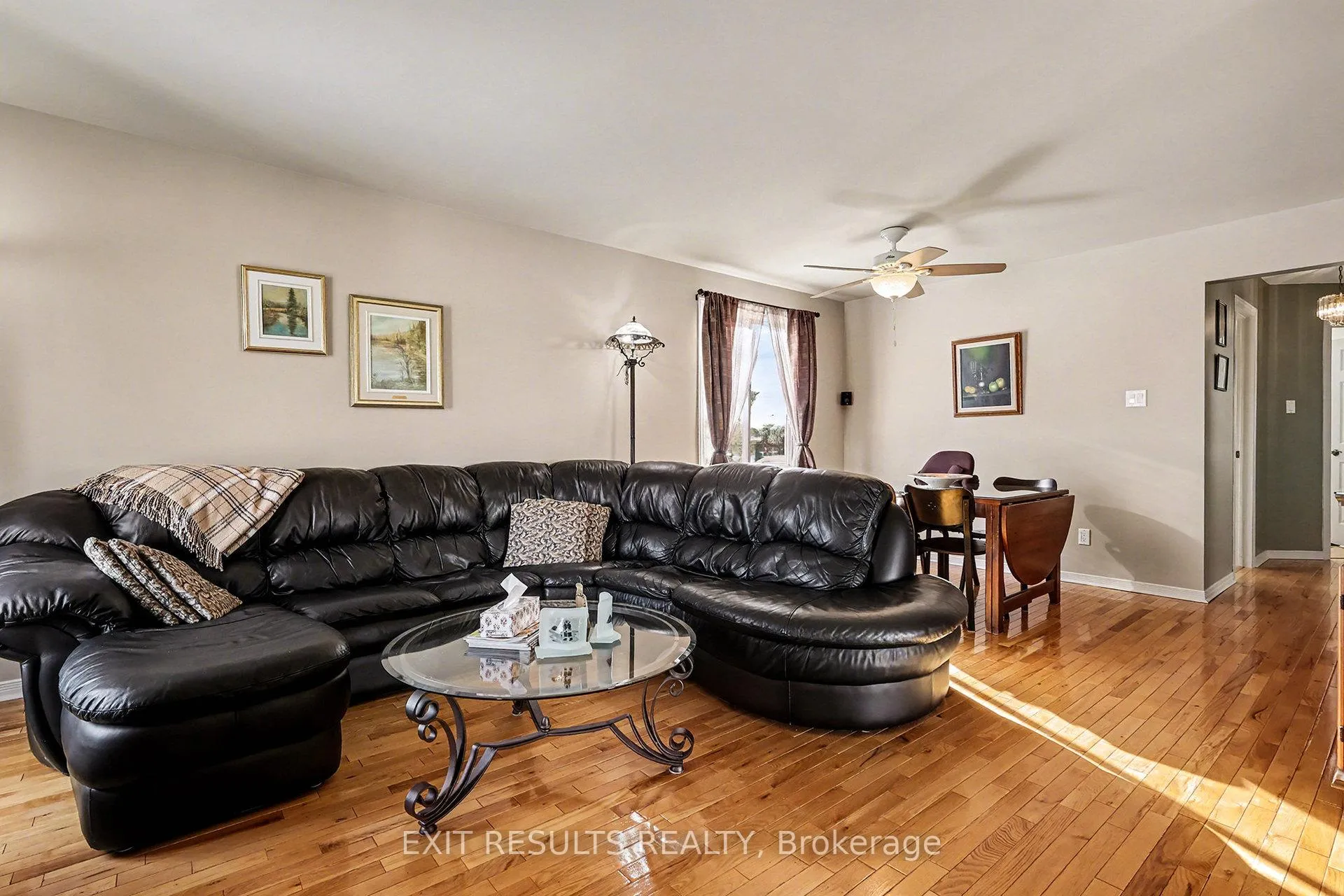 Photo 6 of 245 Ivan Crescent, Cornwall — HOMEH
