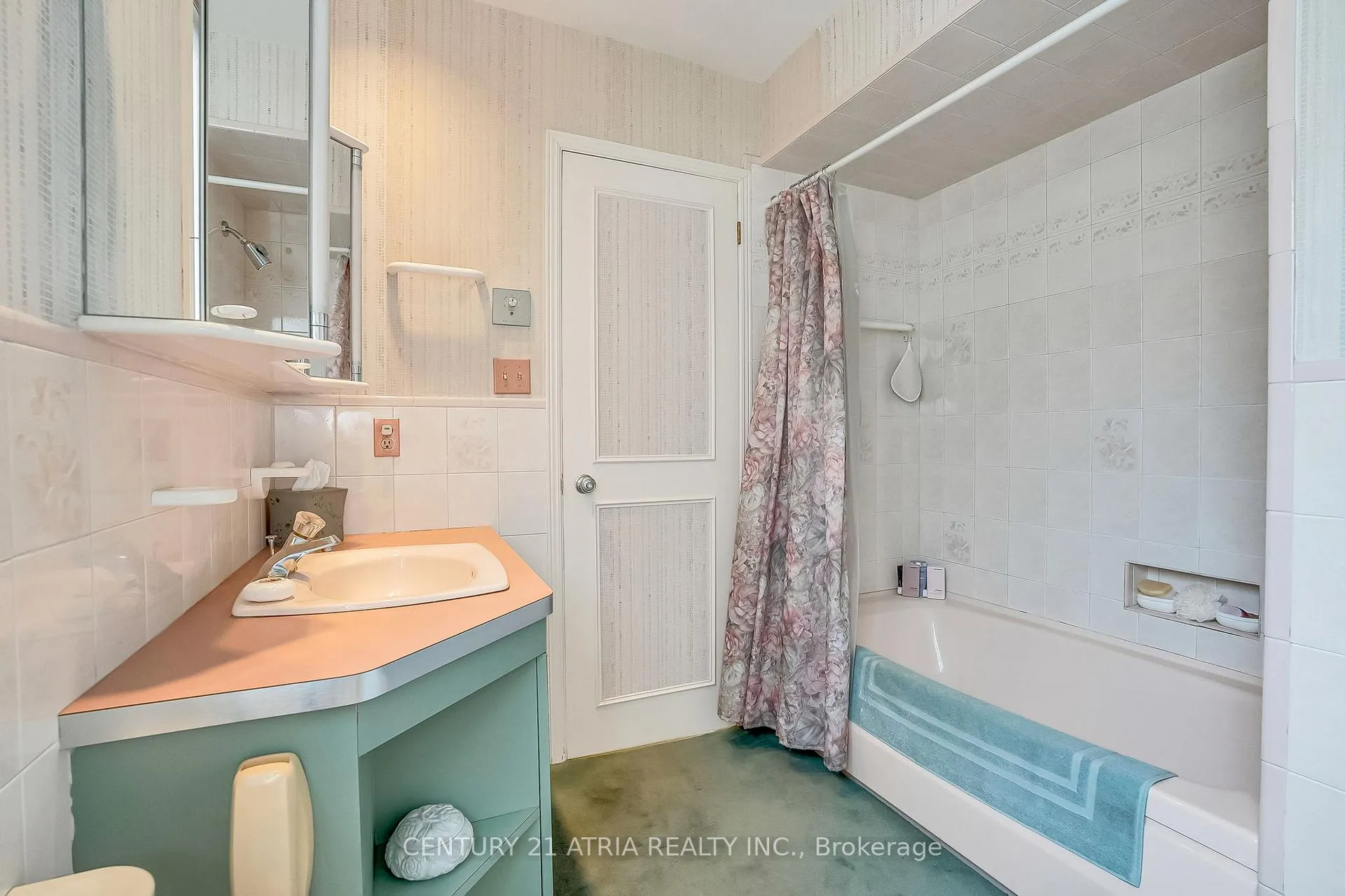 Photo 22 of 56 Cachet Parkway, Markham, Devil's Elbow — HOMEH