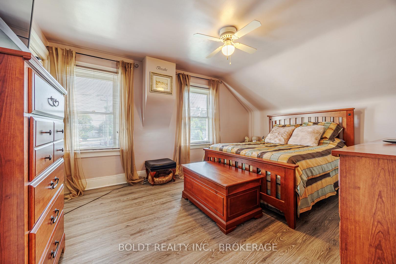 Photo 14 of 73 Chapel Street N, Thorold, Thorold Downtown — HOMEH