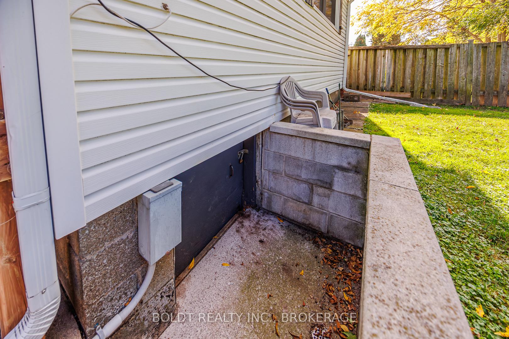 Photo 22 of 73 Chapel Street N, Thorold, Thorold Downtown — HOMEH