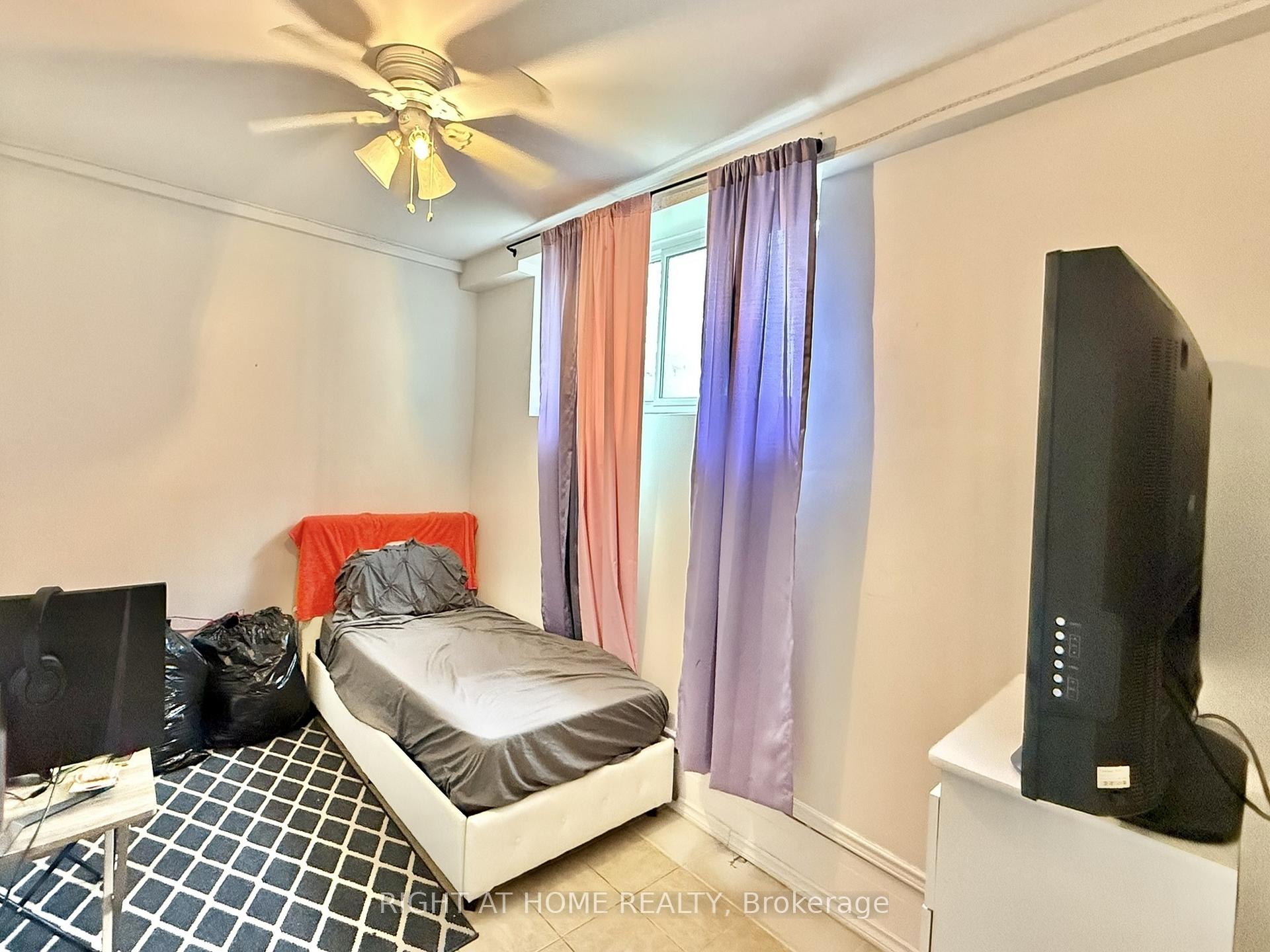 Photo 11 of Unit B, 20 Belvidere Avenue, Toronto, Humewood-Cedarvale — HOMEH