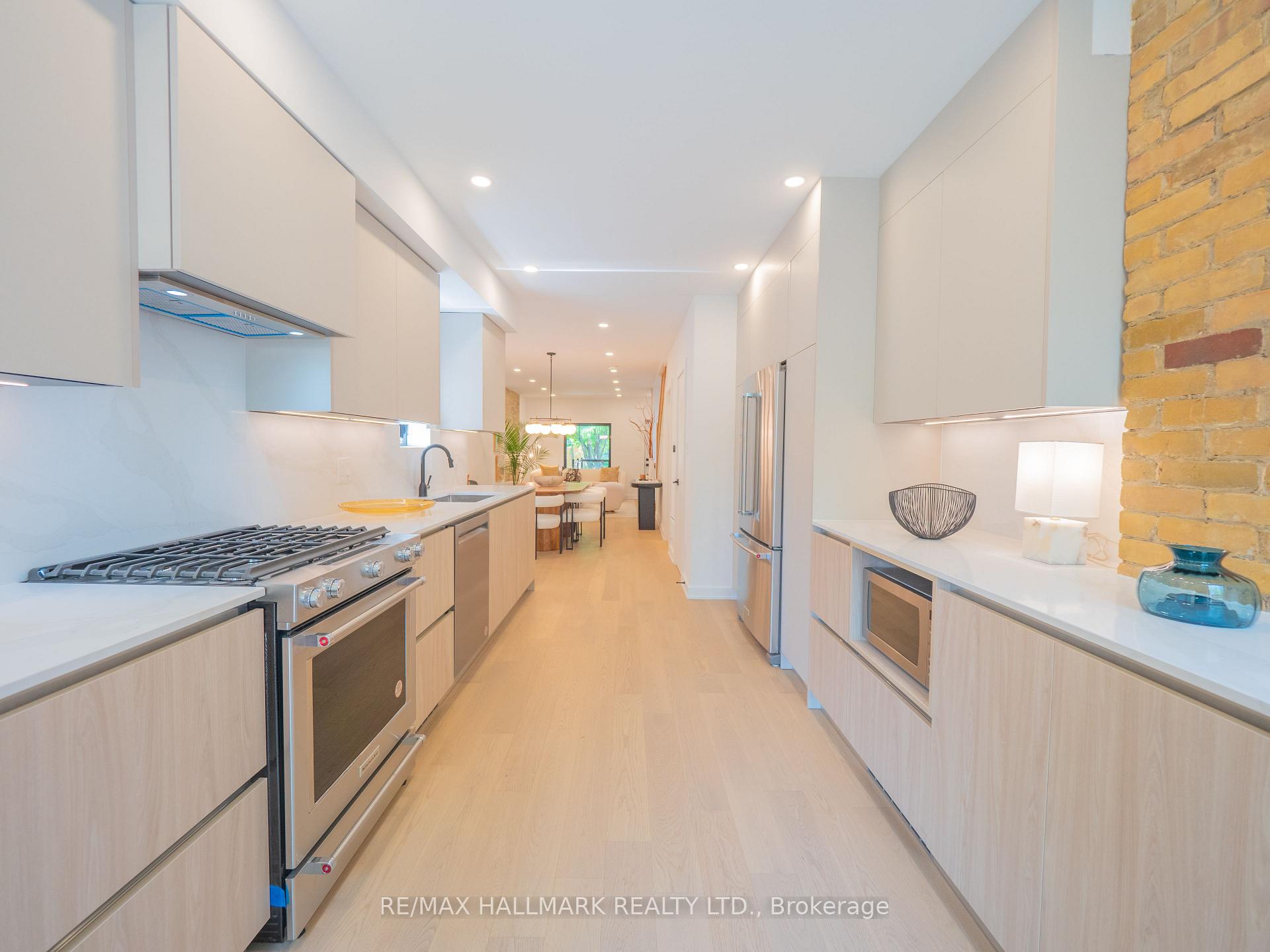 Photo 20 of 43 Boston Avenue, Toronto, South Riverdale — HOMEH