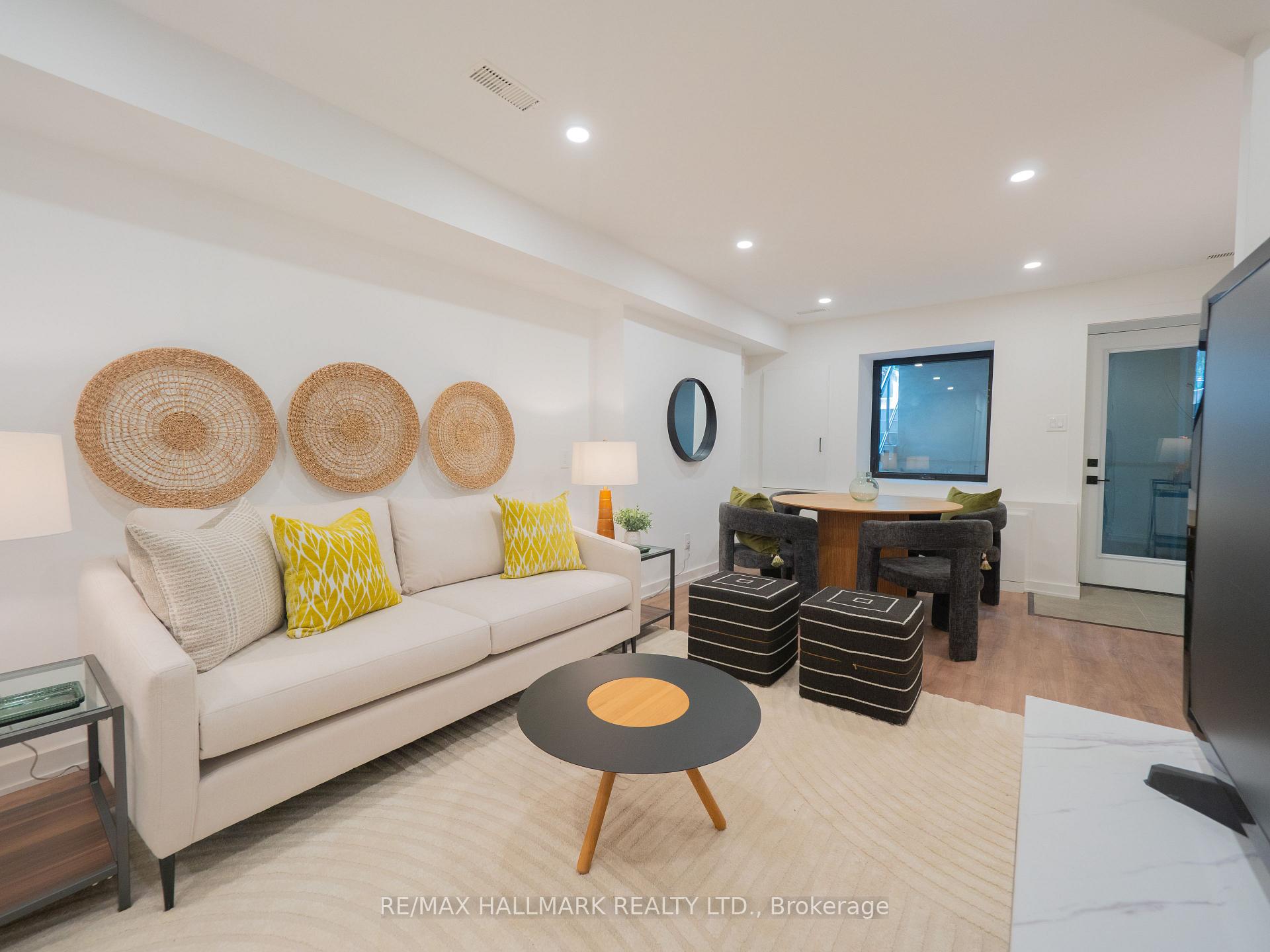 Photo 37 of 43 Boston Avenue, Toronto, South Riverdale — HOMEH